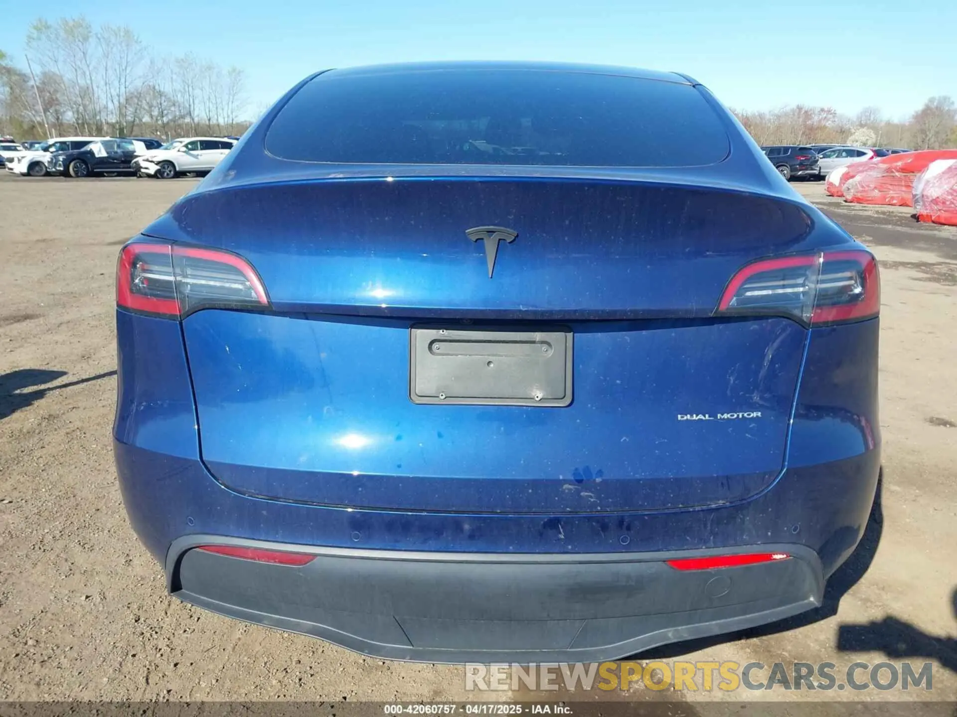 16 Photograph of a damaged car 5YJYGDEE0MF279449 TESLA MODEL Y 2021