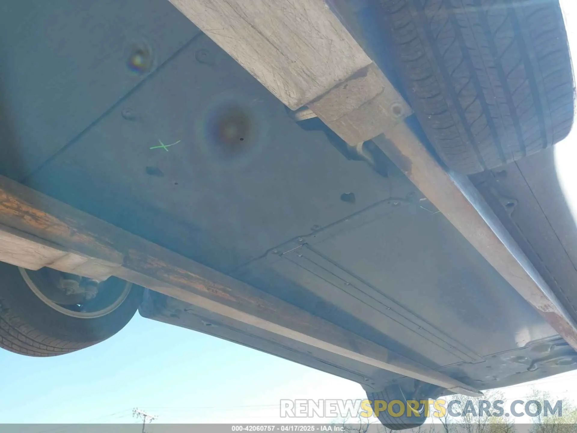 19 Photograph of a damaged car 5YJYGDEE0MF279449 TESLA MODEL Y 2021