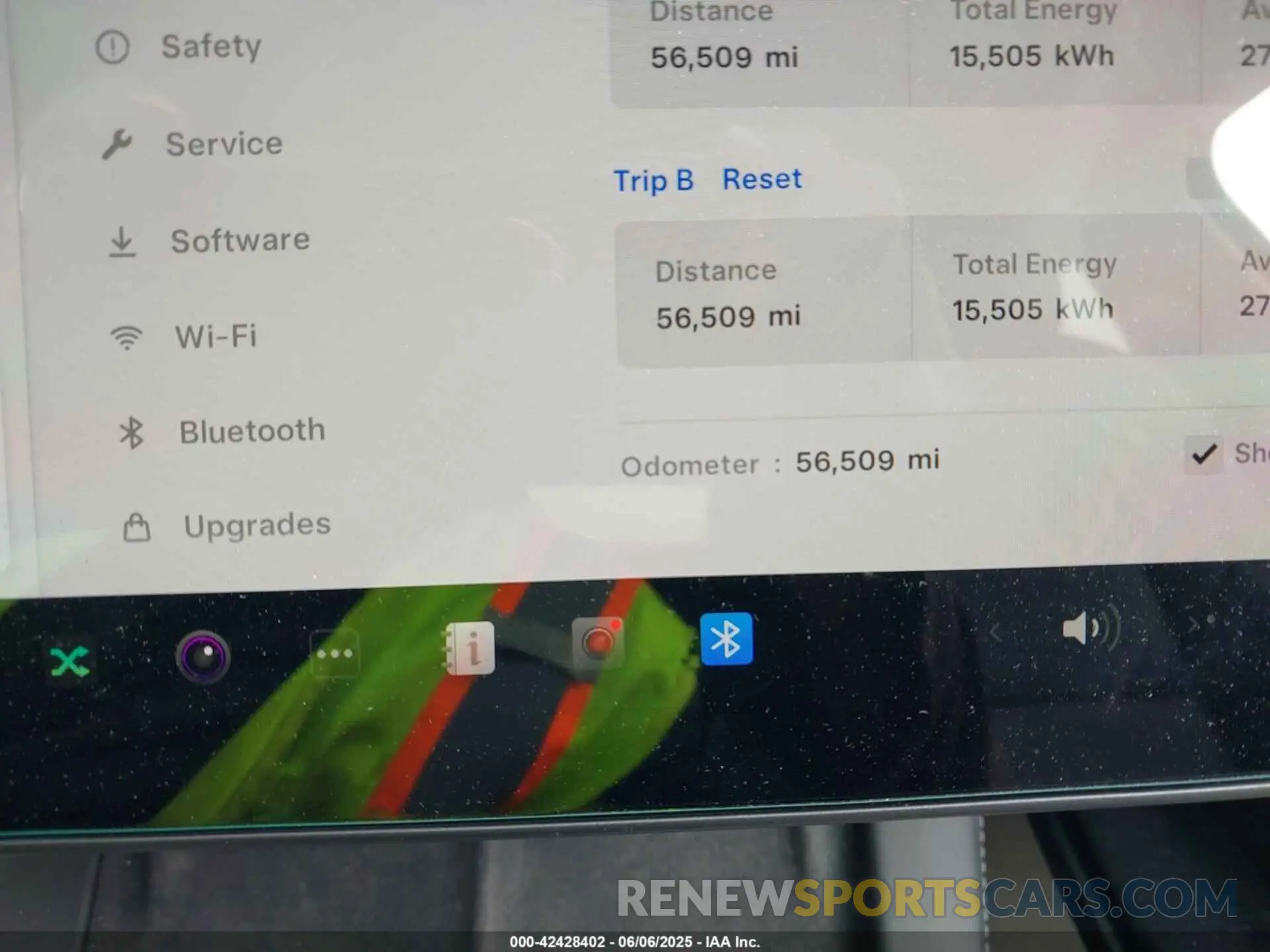 7 Photograph of a damaged car 5YJYGDEE0MF286465 TESLA MODEL Y 2021