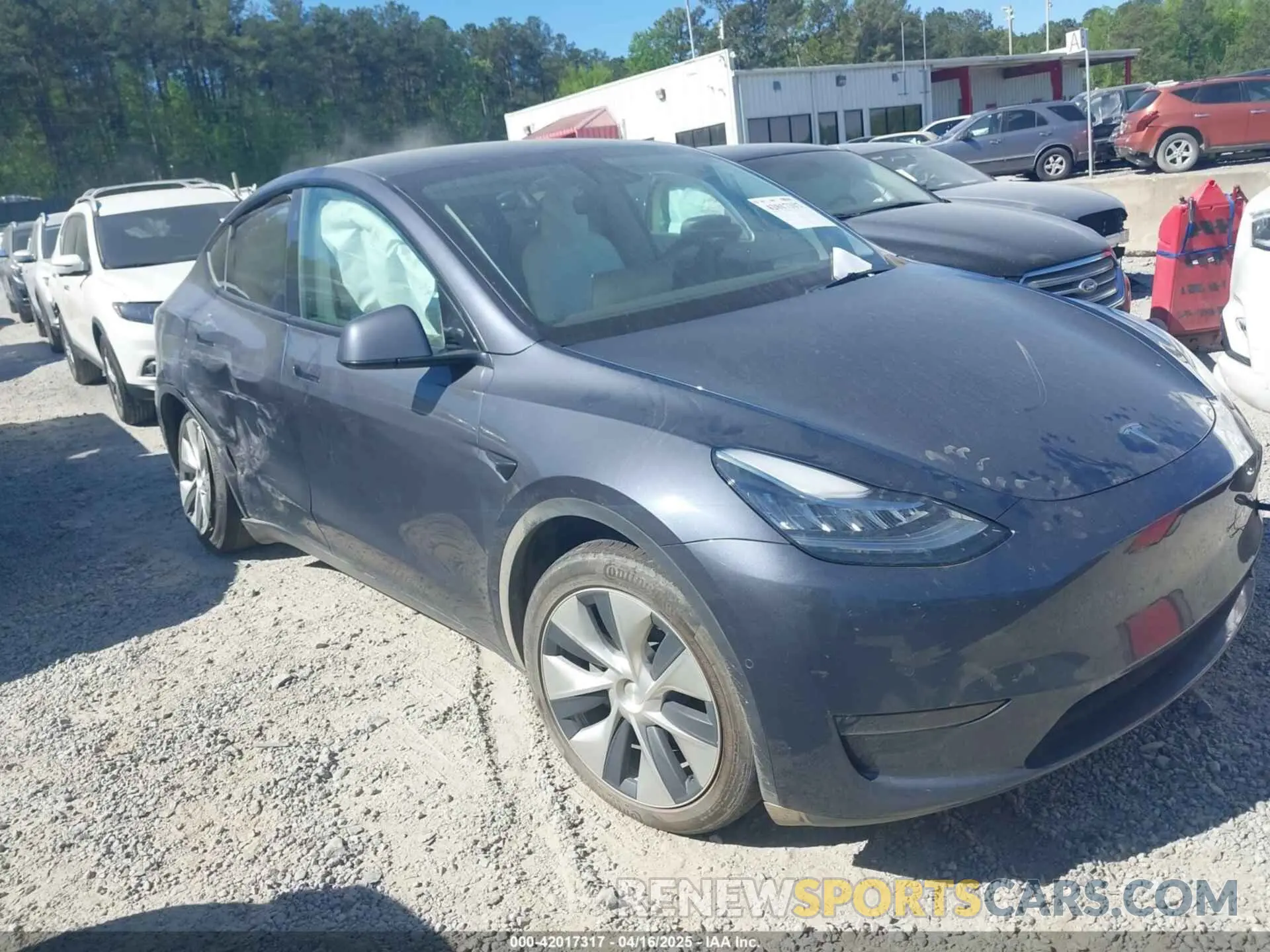 1 Photograph of a damaged car 5YJYGDEE0MF295134 TESLA MODEL Y 2021