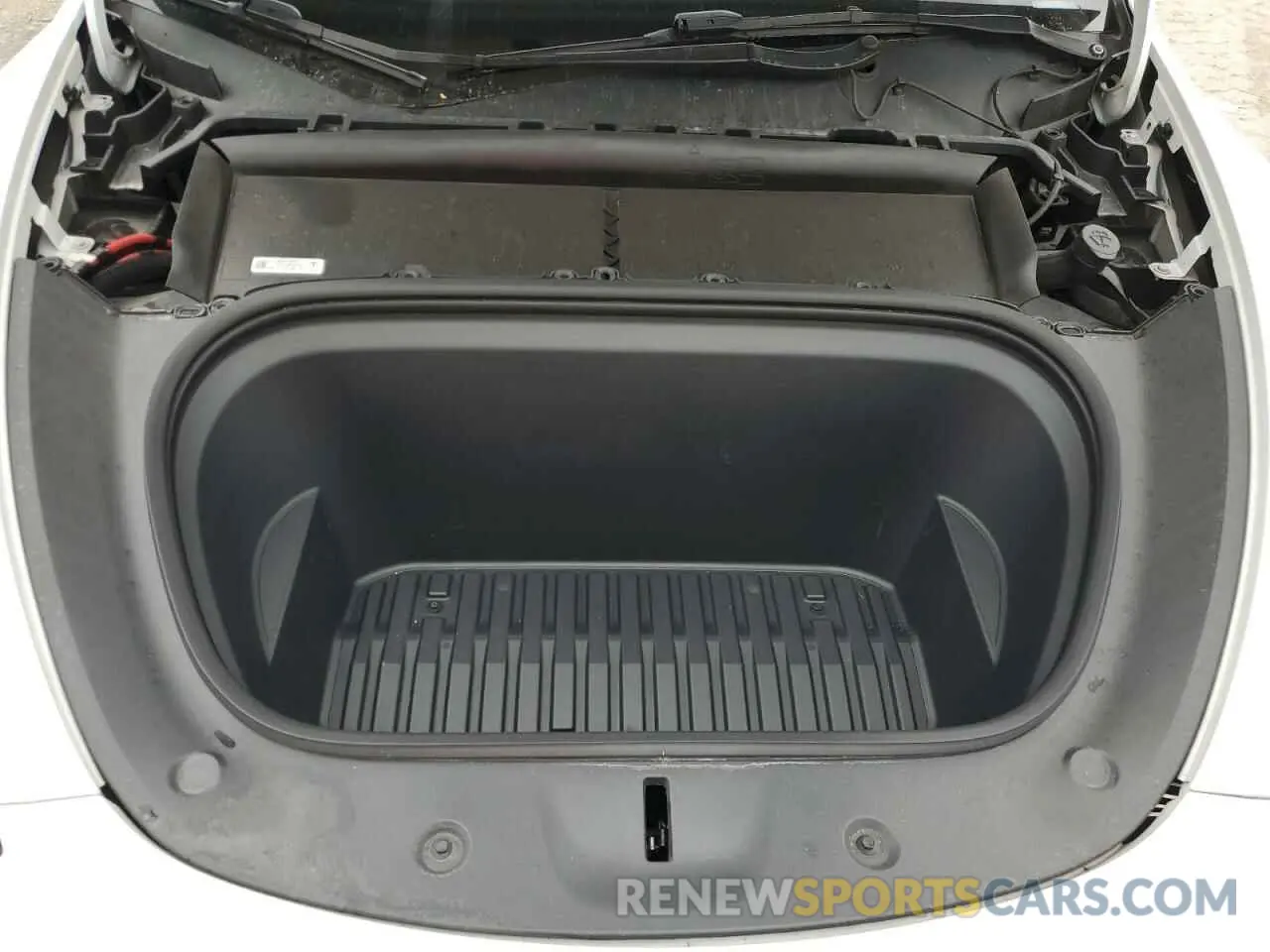 12 Photograph of a damaged car 5YJYGDEE0MF299944 TESLA MODEL Y 2021