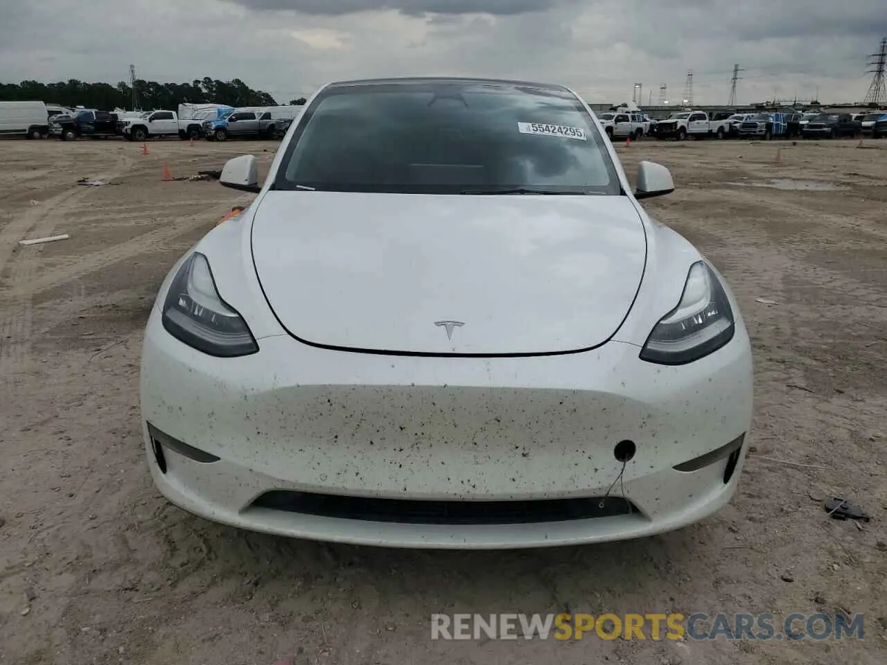 5 Photograph of a damaged car 5YJYGDEE0MF299944 TESLA MODEL Y 2021