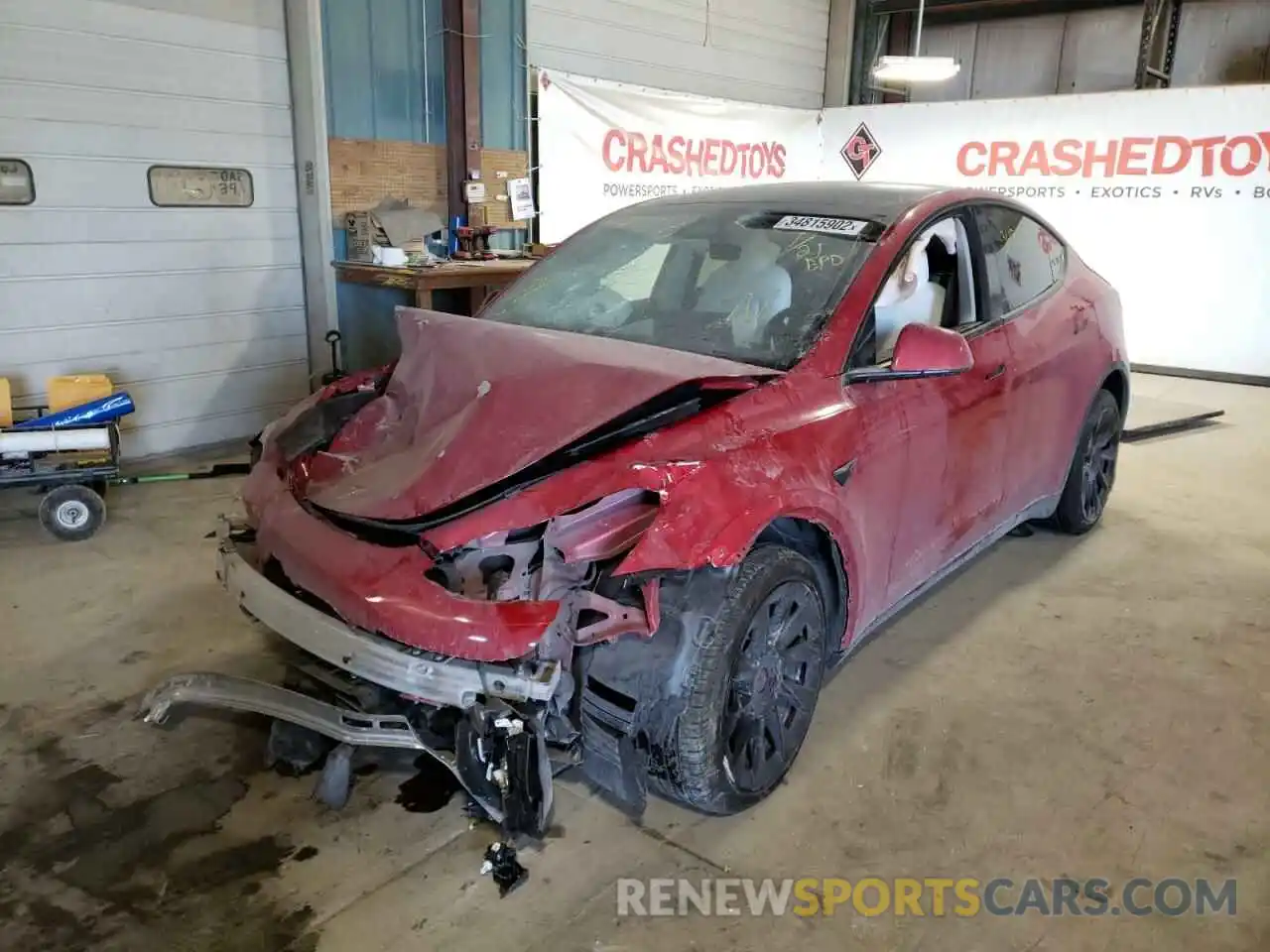 2 Photograph of a damaged car 5YJYGDEE1MF060497 TESLA MODEL Y 2021