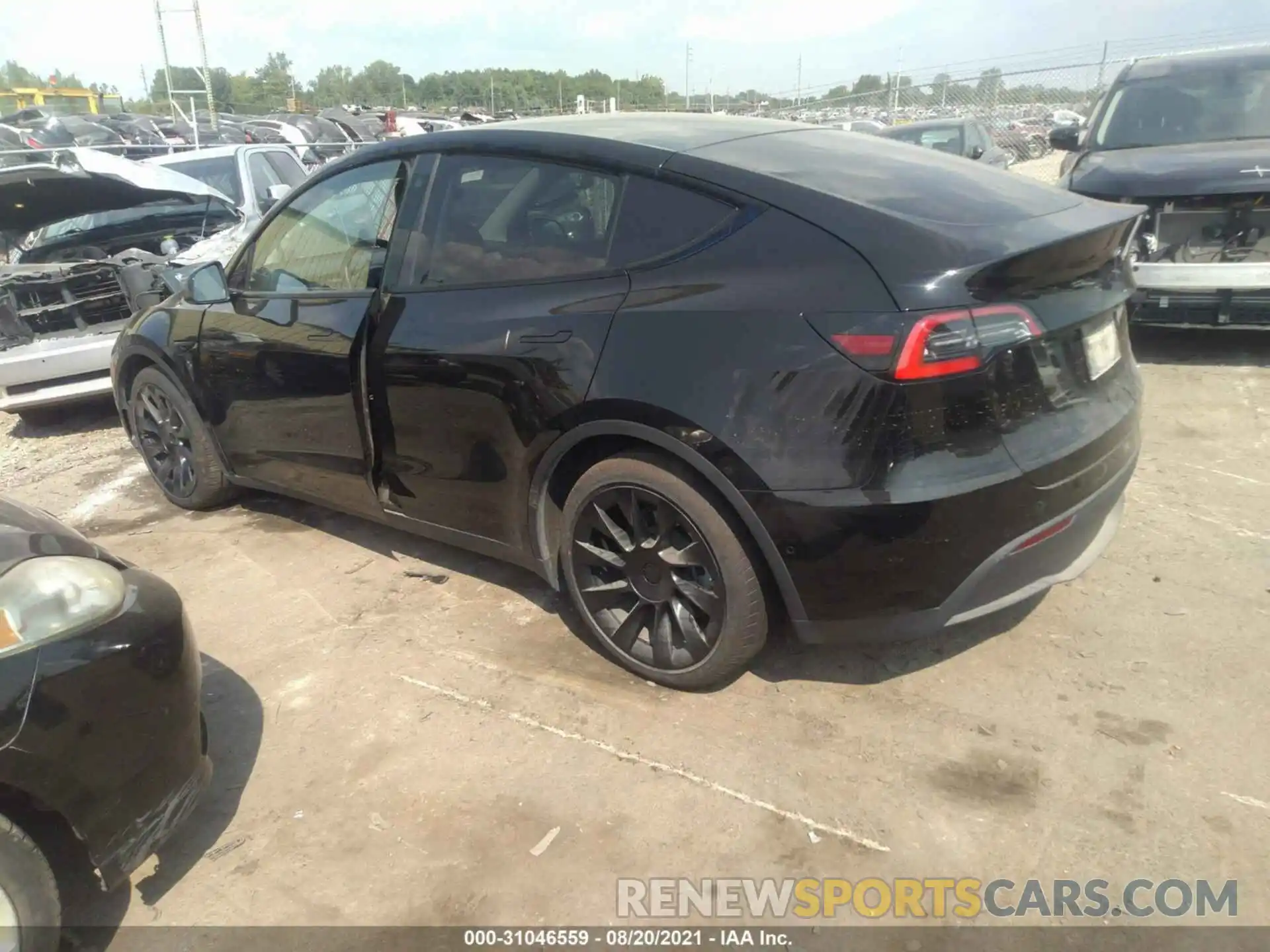 3 Photograph of a damaged car 5YJYGDEE1MF062377 TESLA MODEL Y 2021