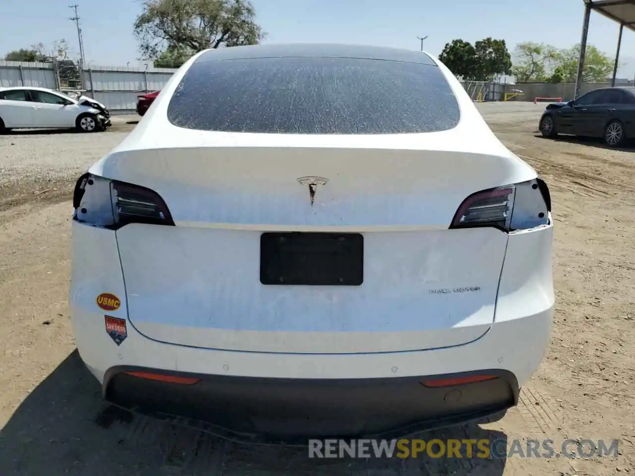 6 Photograph of a damaged car 5YJYGDEE1MF068602 TESLA MODEL Y 2021