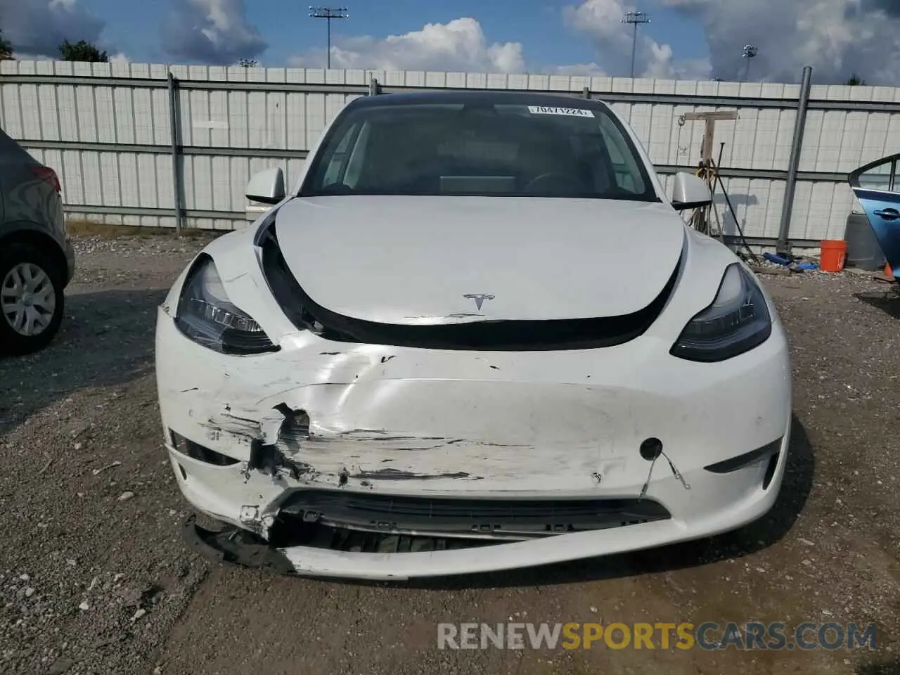 5 Photograph of a damaged car 5YJYGDEE1MF071385 TESLA MODEL Y 2021