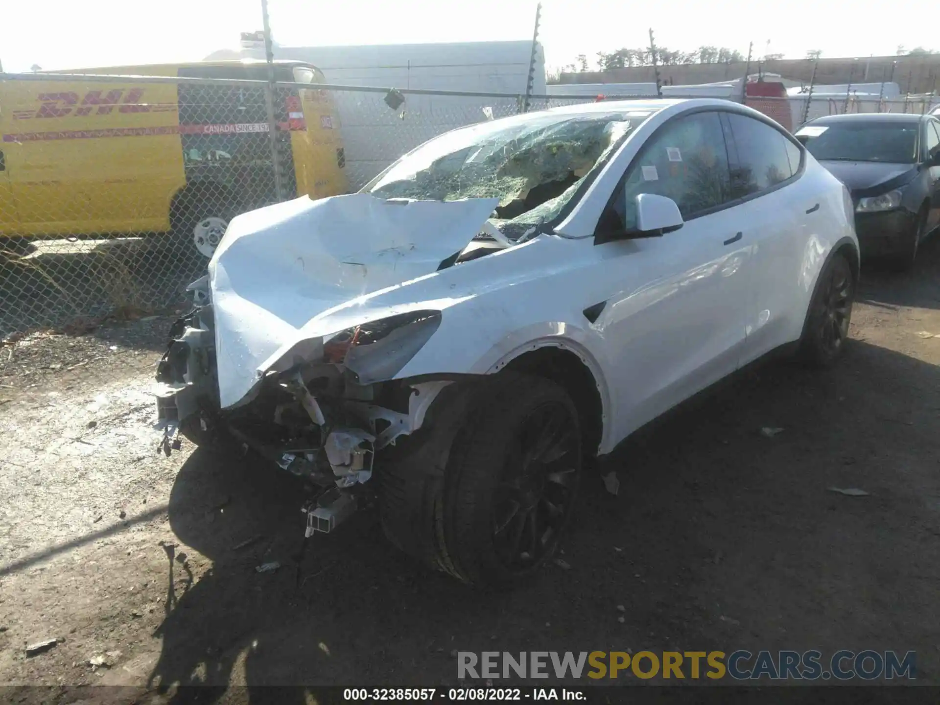 2 Photograph of a damaged car 5YJYGDEE1MF076957 TESLA MODEL Y 2021