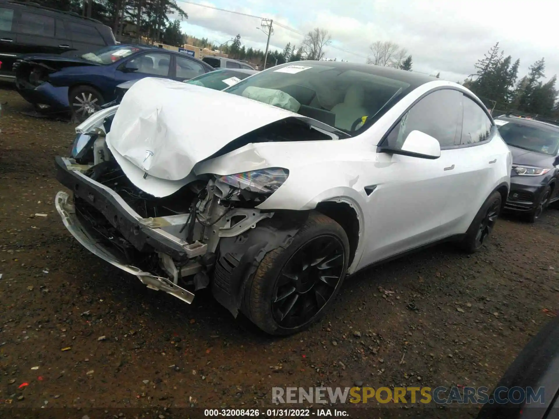 2 Photograph of a damaged car 5YJYGDEE1MF085075 TESLA MODEL Y 2021