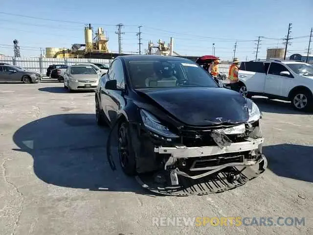 11 Photograph of a damaged car 5YJYGDEE1MF094164 TESLA MODEL Y 2021
