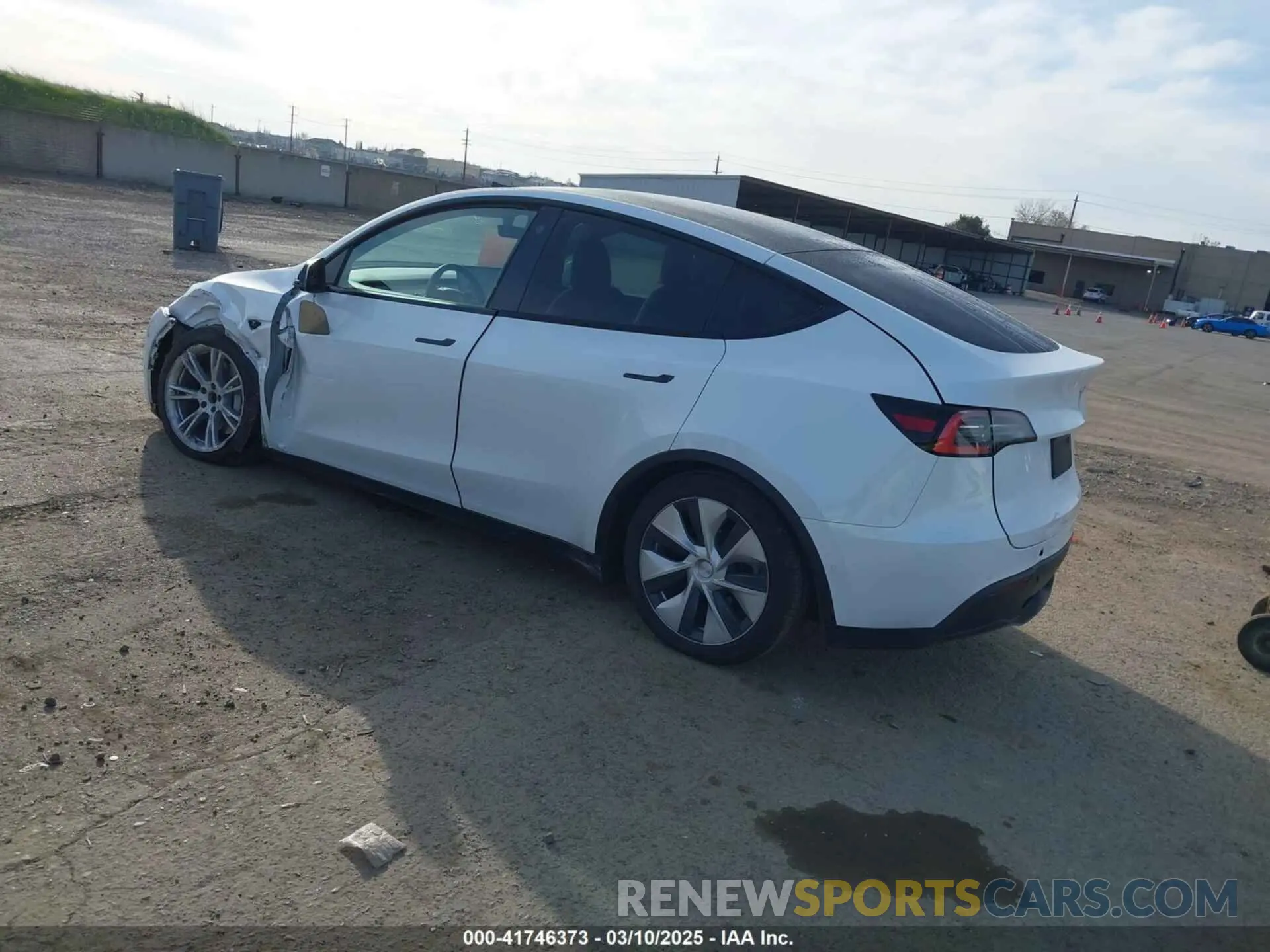 3 Photograph of a damaged car 5YJYGDEE1MF094603 TESLA MODEL Y 2021