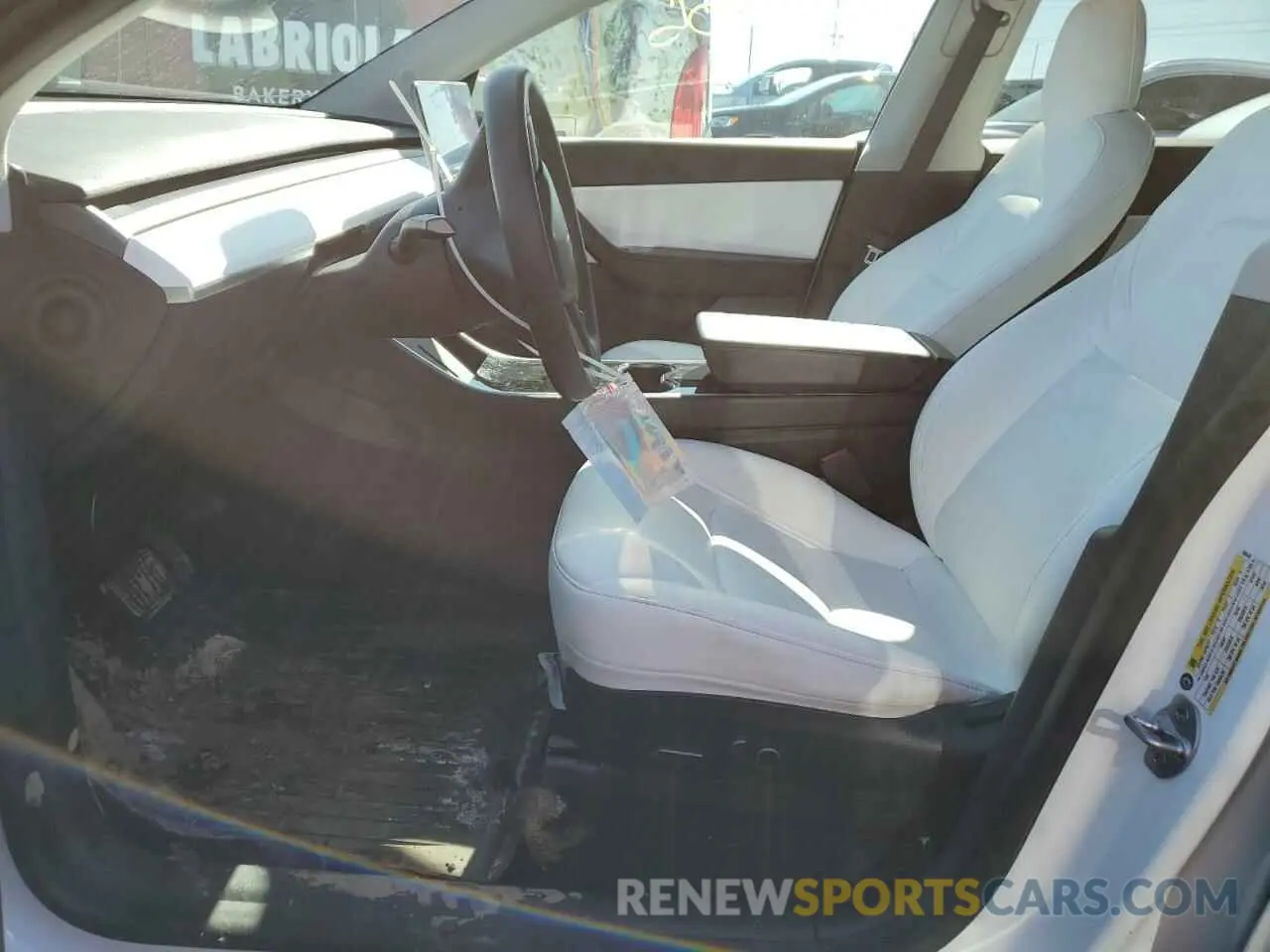 7 Photograph of a damaged car 5YJYGDEE1MF098649 TESLA MODEL Y 2021
