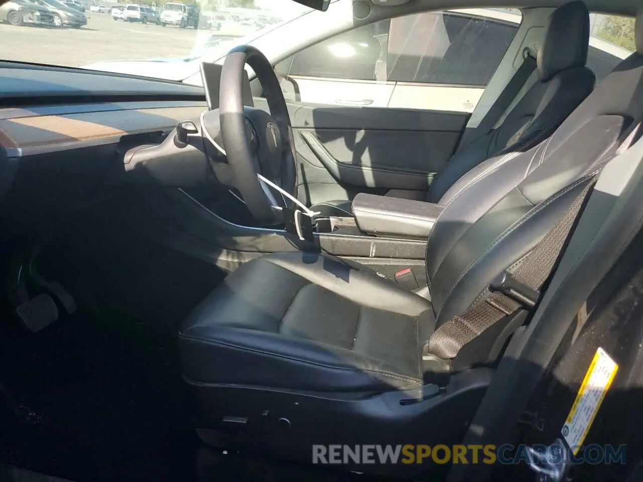 7 Photograph of a damaged car 5YJYGDEE1MF100089 TESLA MODEL Y 2021