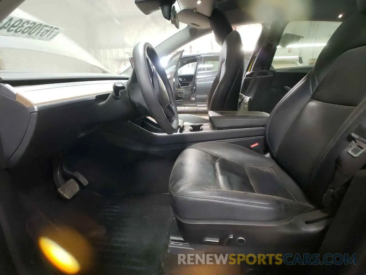 7 Photograph of a damaged car 5YJYGDEE1MF100254 TESLA MODEL Y 2021