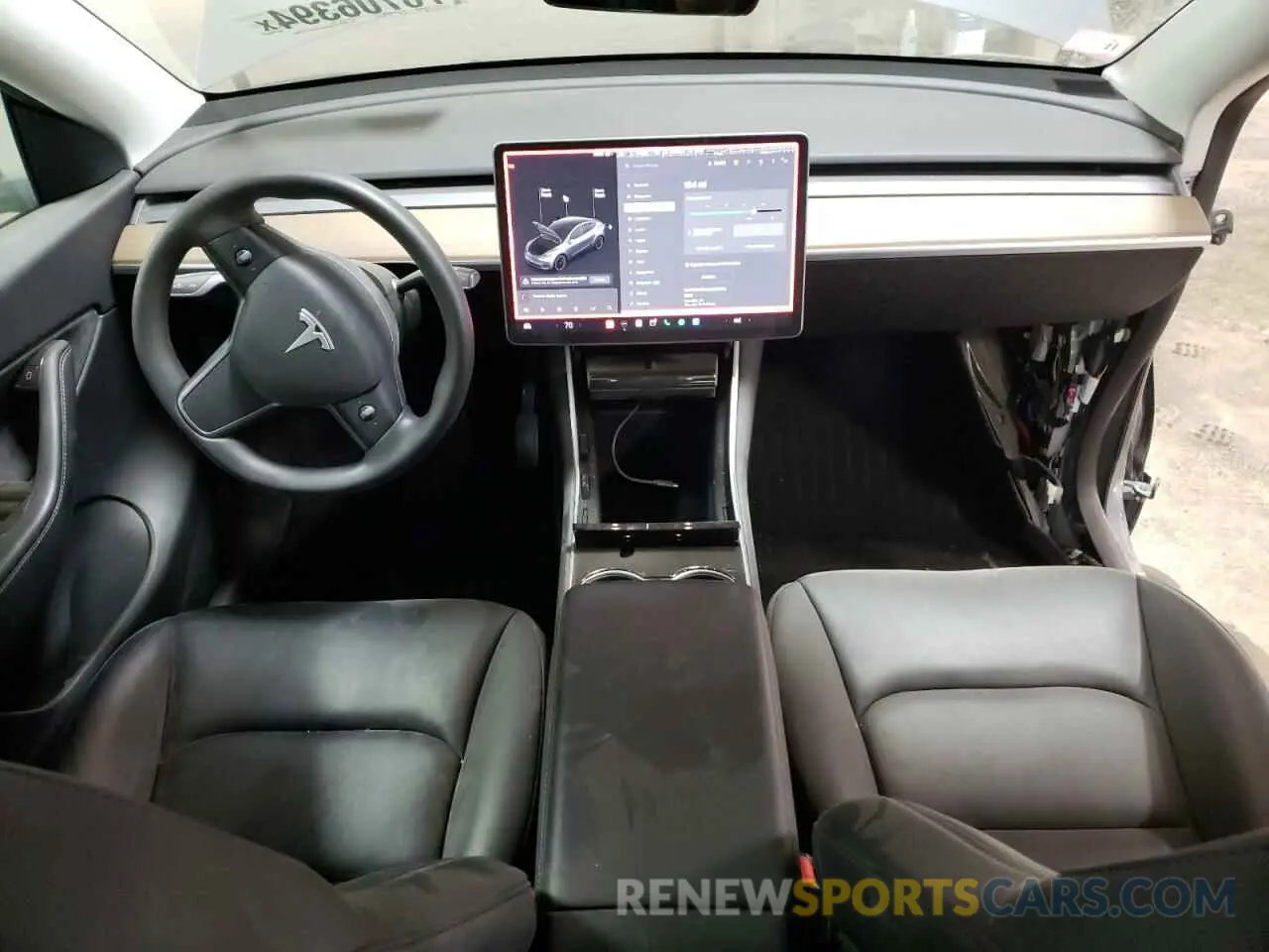 8 Photograph of a damaged car 5YJYGDEE1MF100254 TESLA MODEL Y 2021