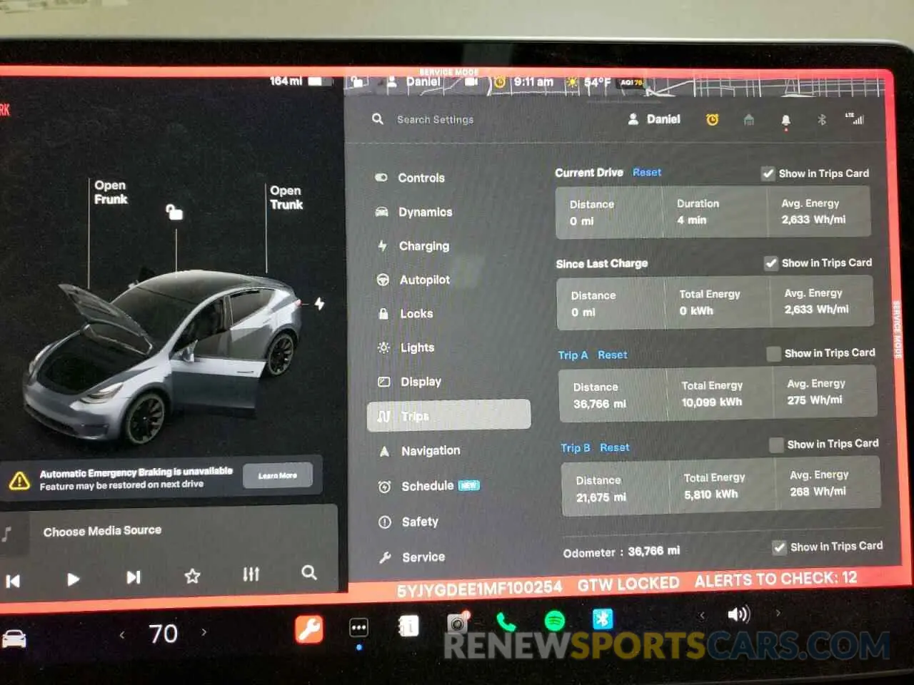 9 Photograph of a damaged car 5YJYGDEE1MF100254 TESLA MODEL Y 2021