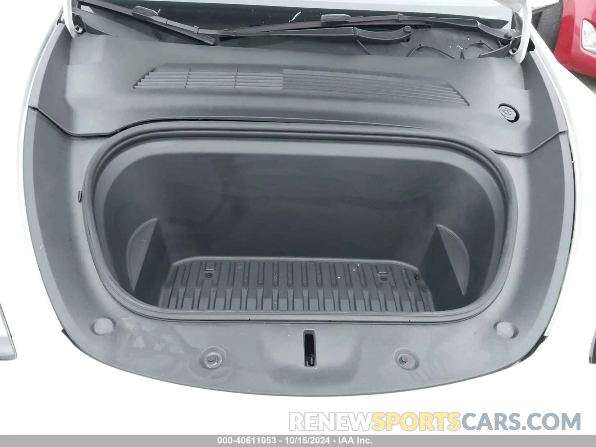 10 Photograph of a damaged car 5YJYGDEE1MF118060 TESLA MODEL Y 2021
