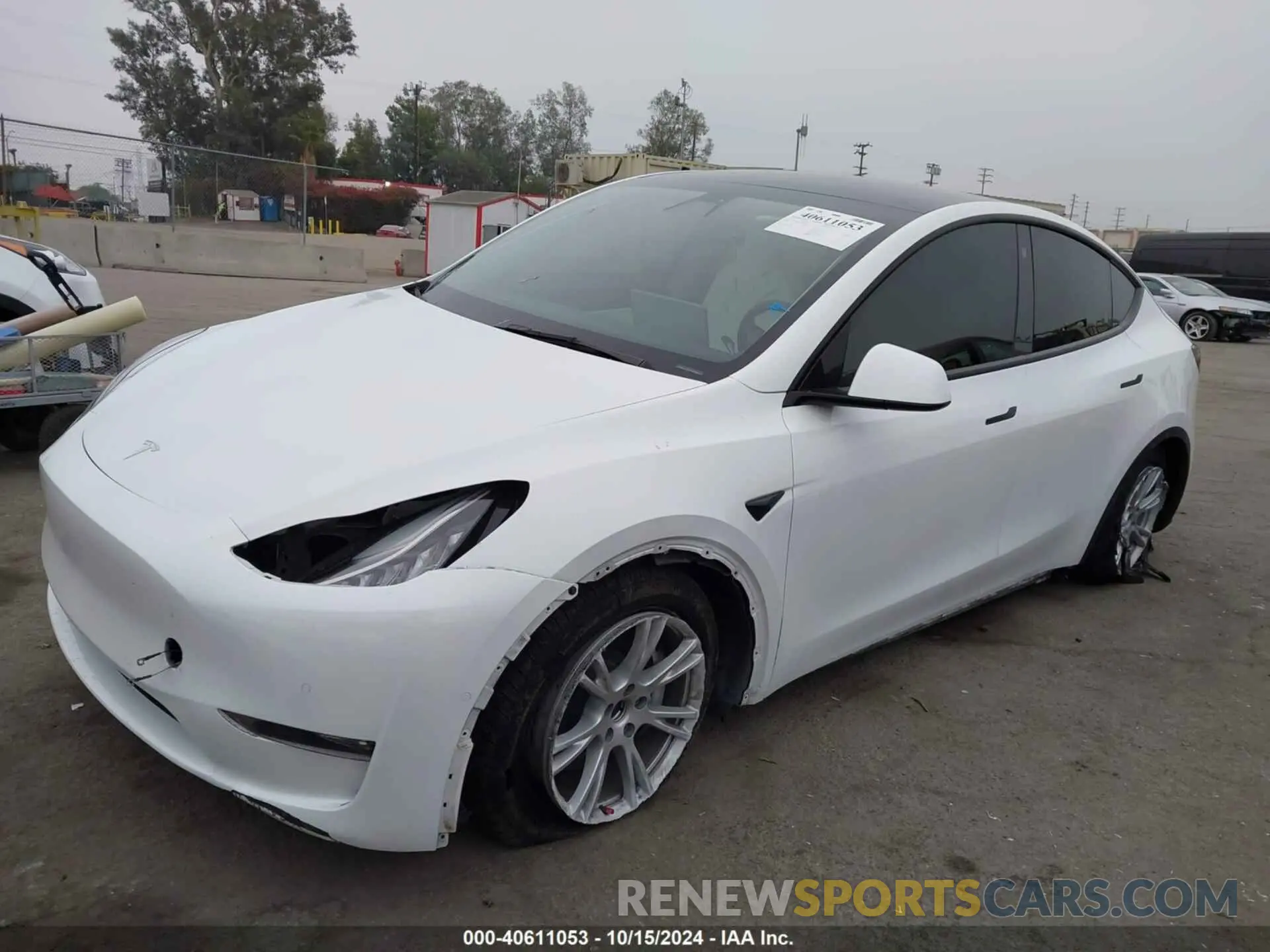 2 Photograph of a damaged car 5YJYGDEE1MF118060 TESLA MODEL Y 2021