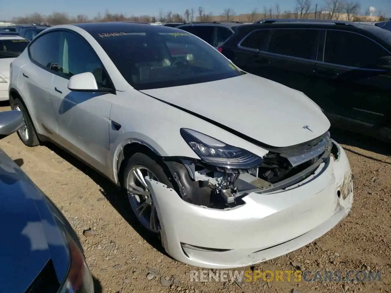 1 Photograph of a damaged car 5YJYGDEE1MF122304 TESLA MODEL Y 2021