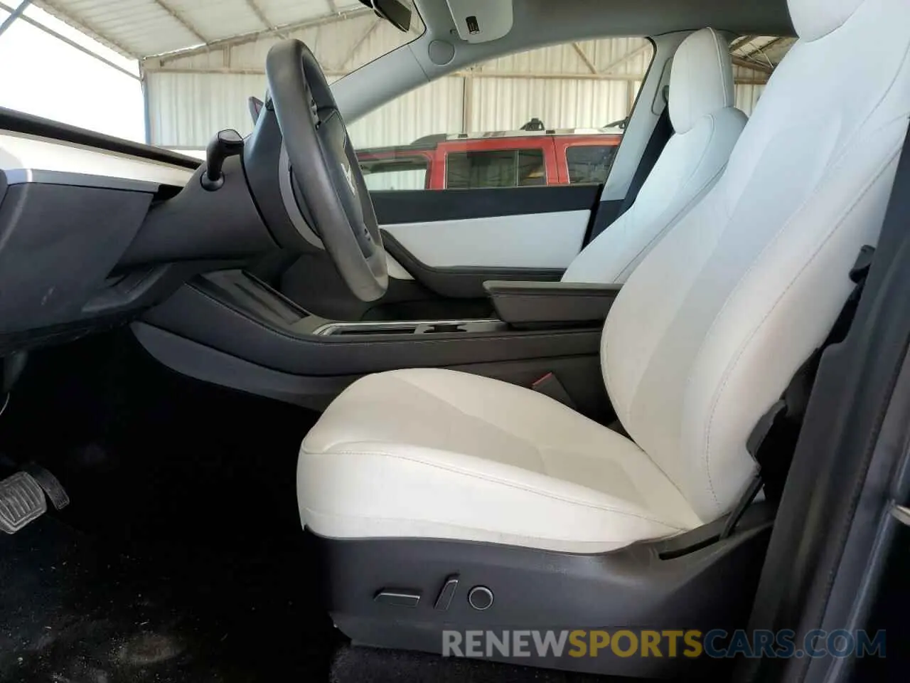 7 Photograph of a damaged car 5YJYGDEE1MF141631 TESLA MODEL Y 2021