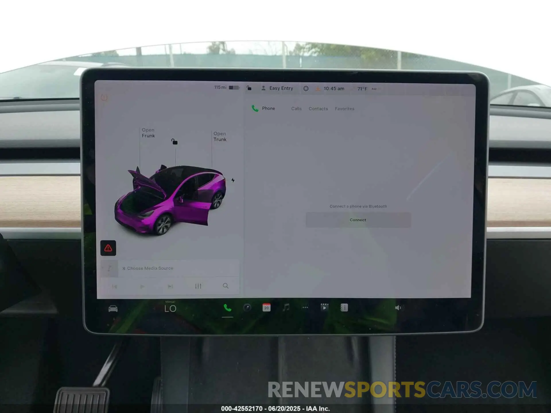 18 Photograph of a damaged car 5YJYGDEE1MF146540 TESLA MODEL Y 2021