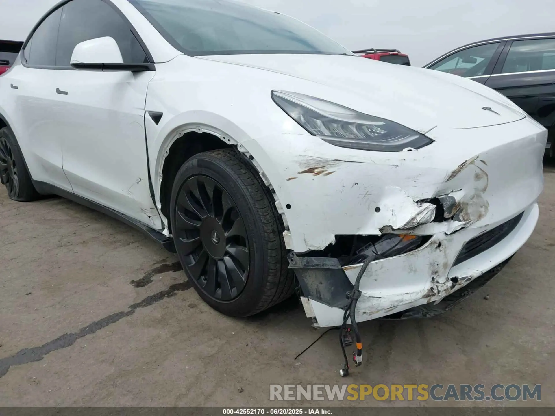 6 Photograph of a damaged car 5YJYGDEE1MF146540 TESLA MODEL Y 2021