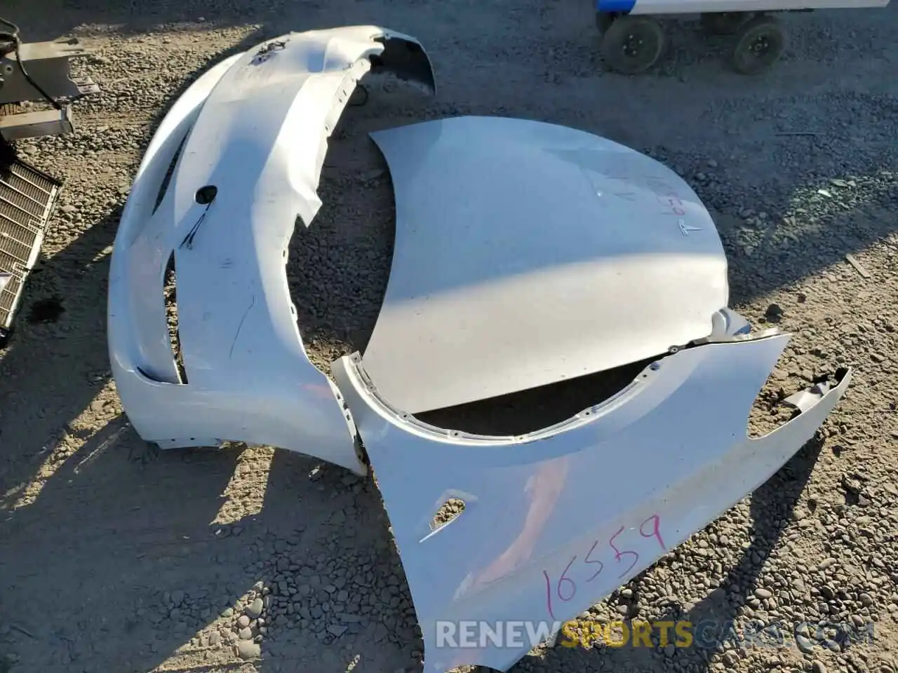 9 Photograph of a damaged car 5YJYGDEE1MF150815 TESLA MODEL Y 2021