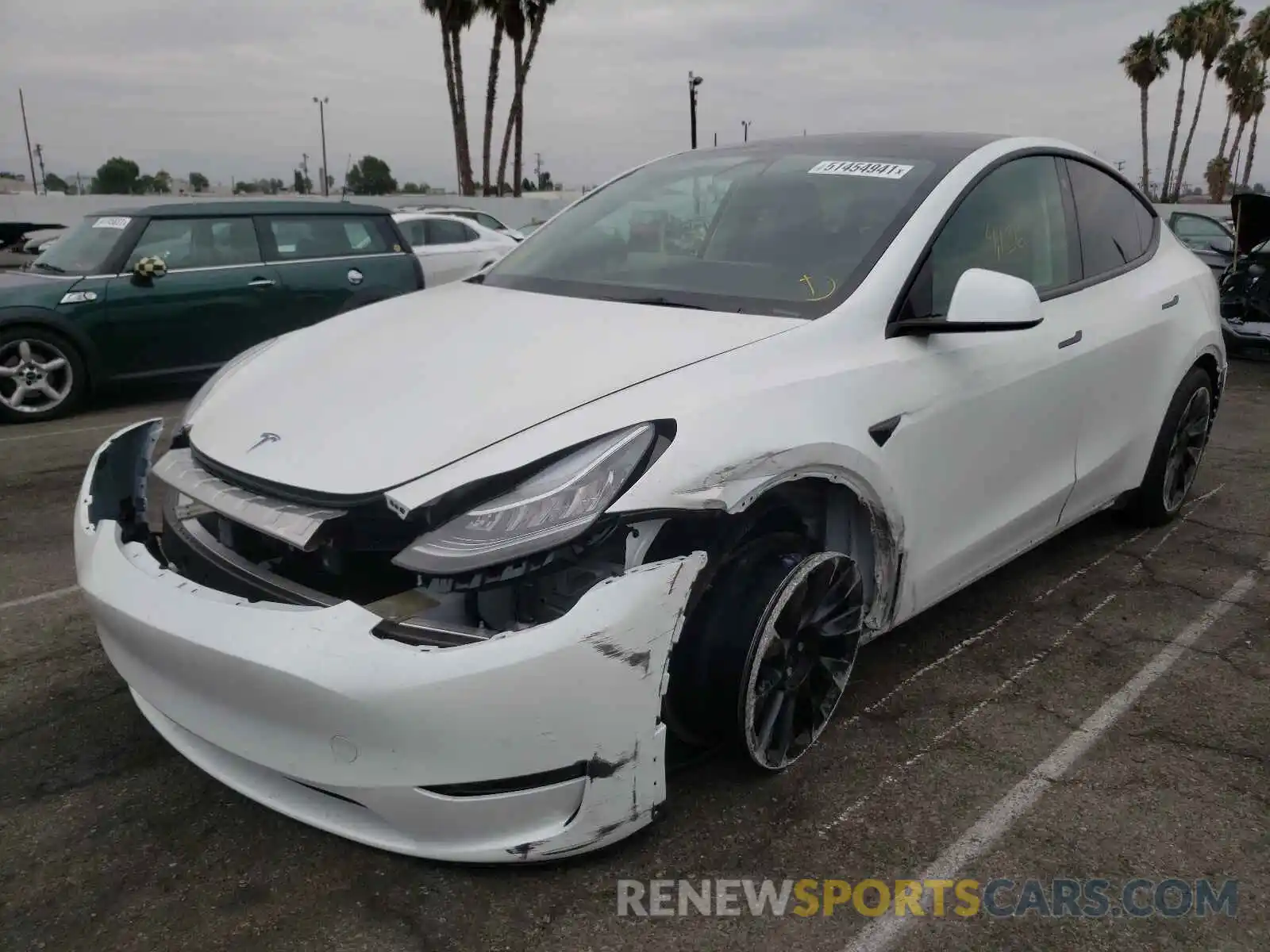 2 Photograph of a damaged car 5YJYGDEE1MF152919 TESLA MODEL Y 2021