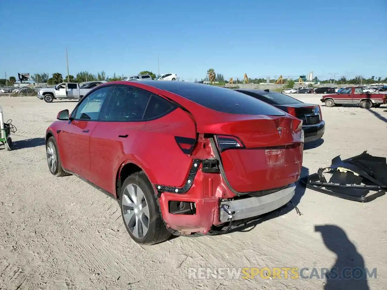 3 Photograph of a damaged car 5YJYGDEE1MF174306 TESLA MODEL Y 2021