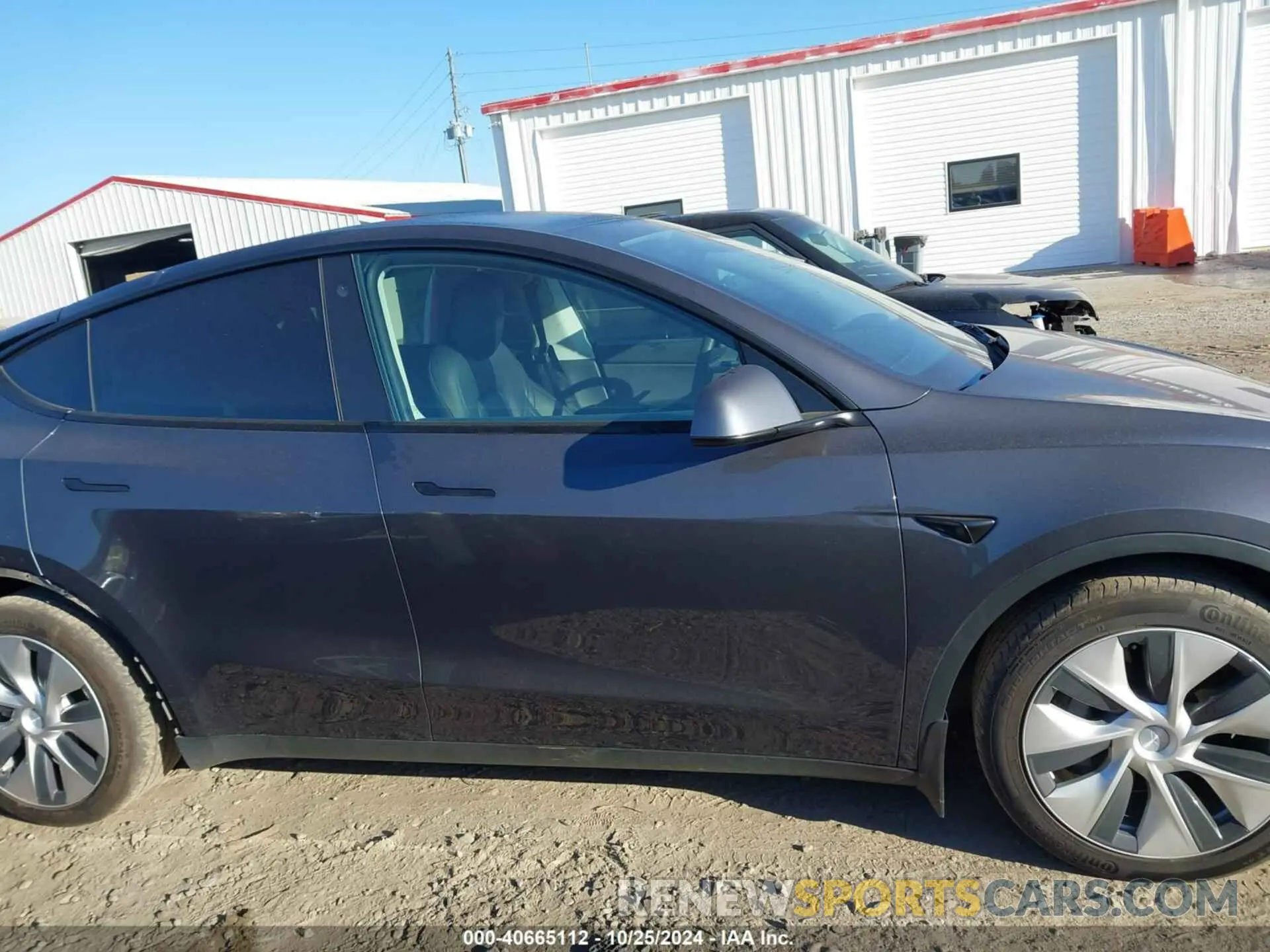 14 Photograph of a damaged car 5YJYGDEE1MF176900 TESLA MODEL Y 2021
