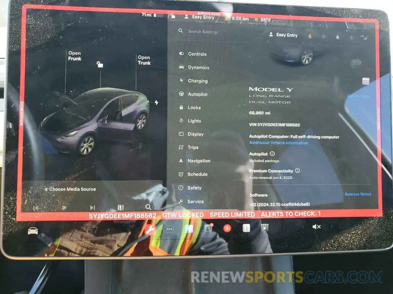 9 Photograph of a damaged car 5YJYGDEE1MF188562 TESLA MODEL Y 2021