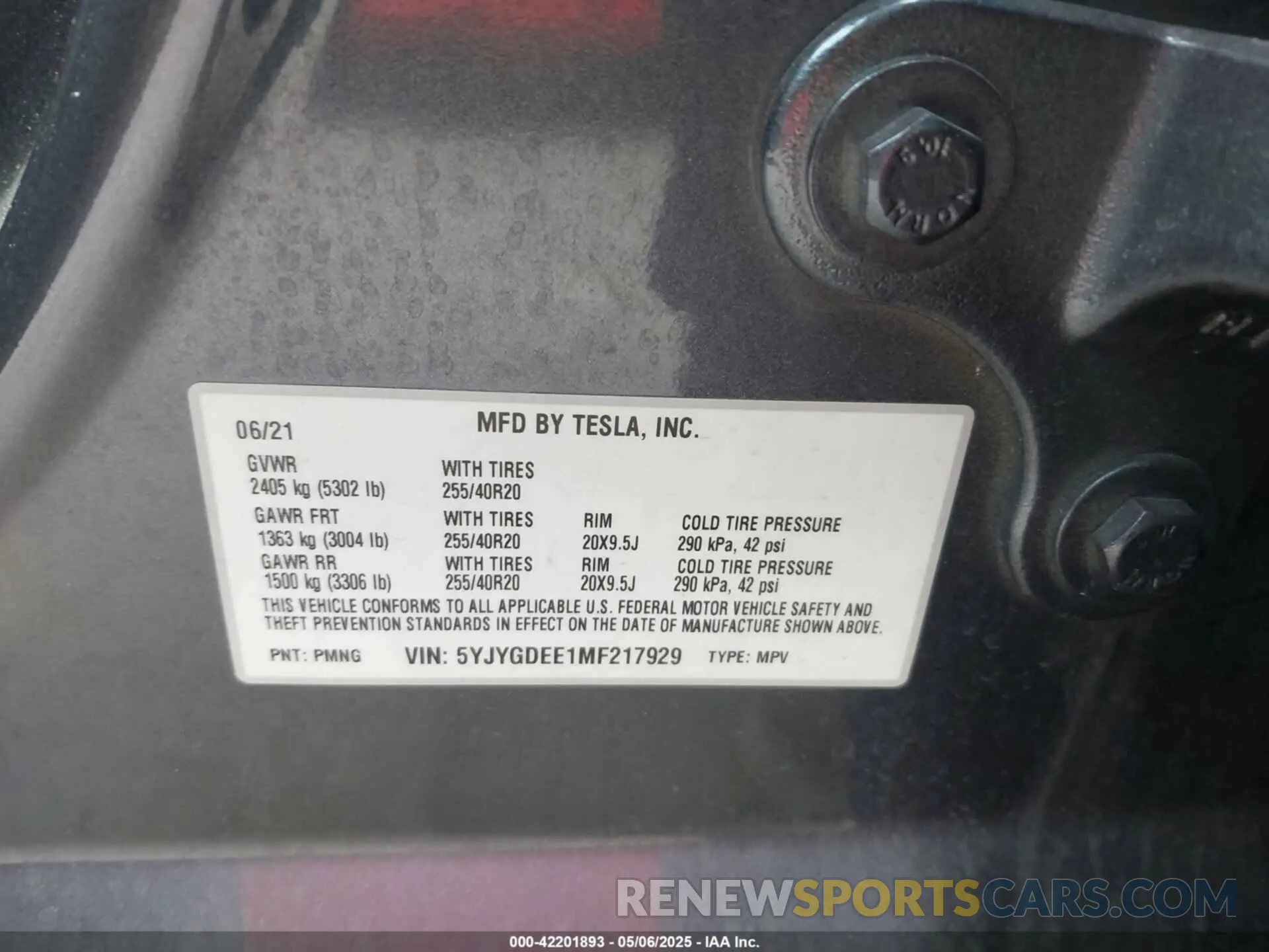9 Photograph of a damaged car 5YJYGDEE1MF217929 TESLA MODEL Y 2021