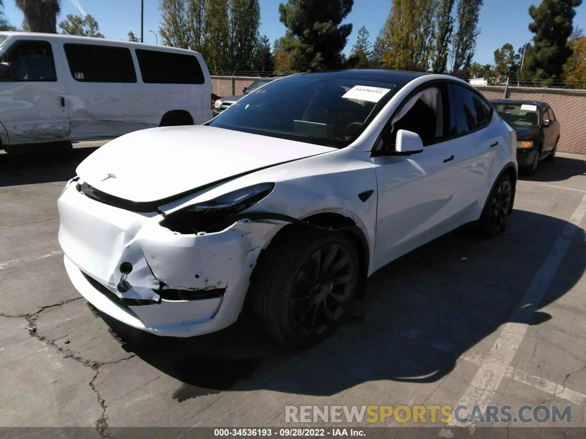 2 Photograph of a damaged car 5YJYGDEE1MF231961 TESLA MODEL Y 2021