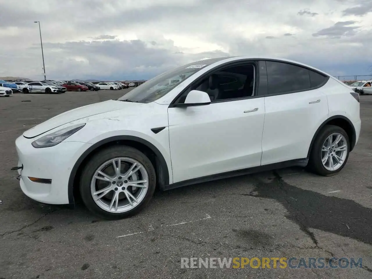 1 Photograph of a damaged car 5YJYGDEE1MF232253 TESLA MODEL Y 2021