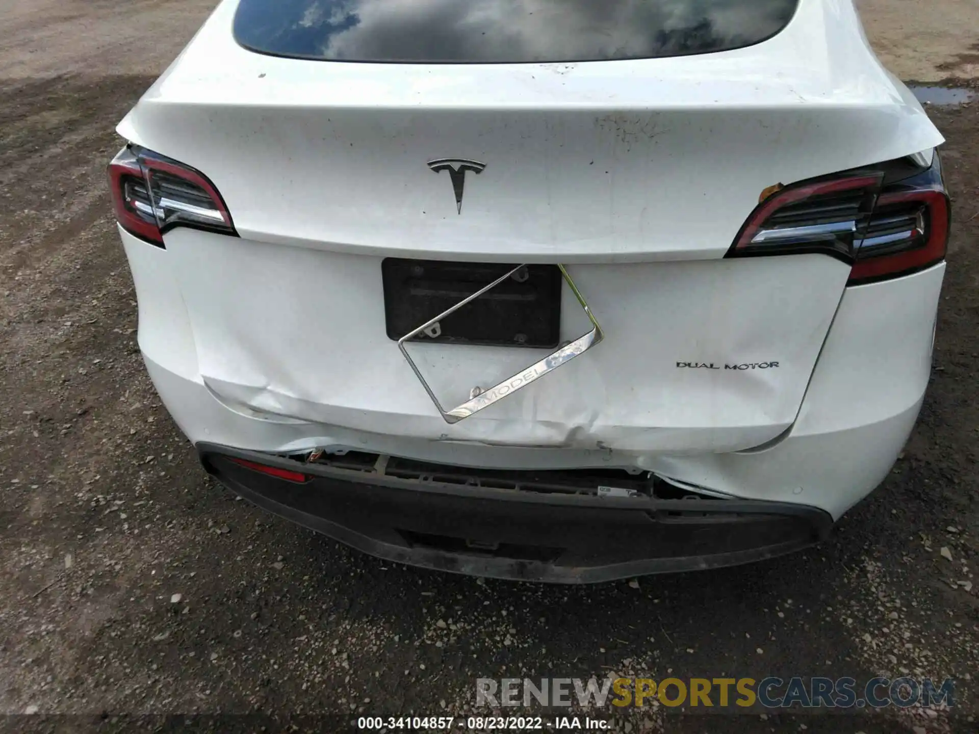 6 Photograph of a damaged car 5YJYGDEE1MF254351 TESLA MODEL Y 2021