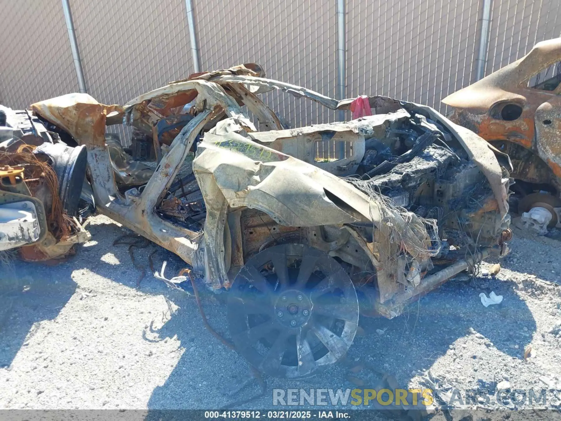 1 Photograph of a damaged car 5YJYGDEE1MF254642 TESLA MODEL Y 2021
