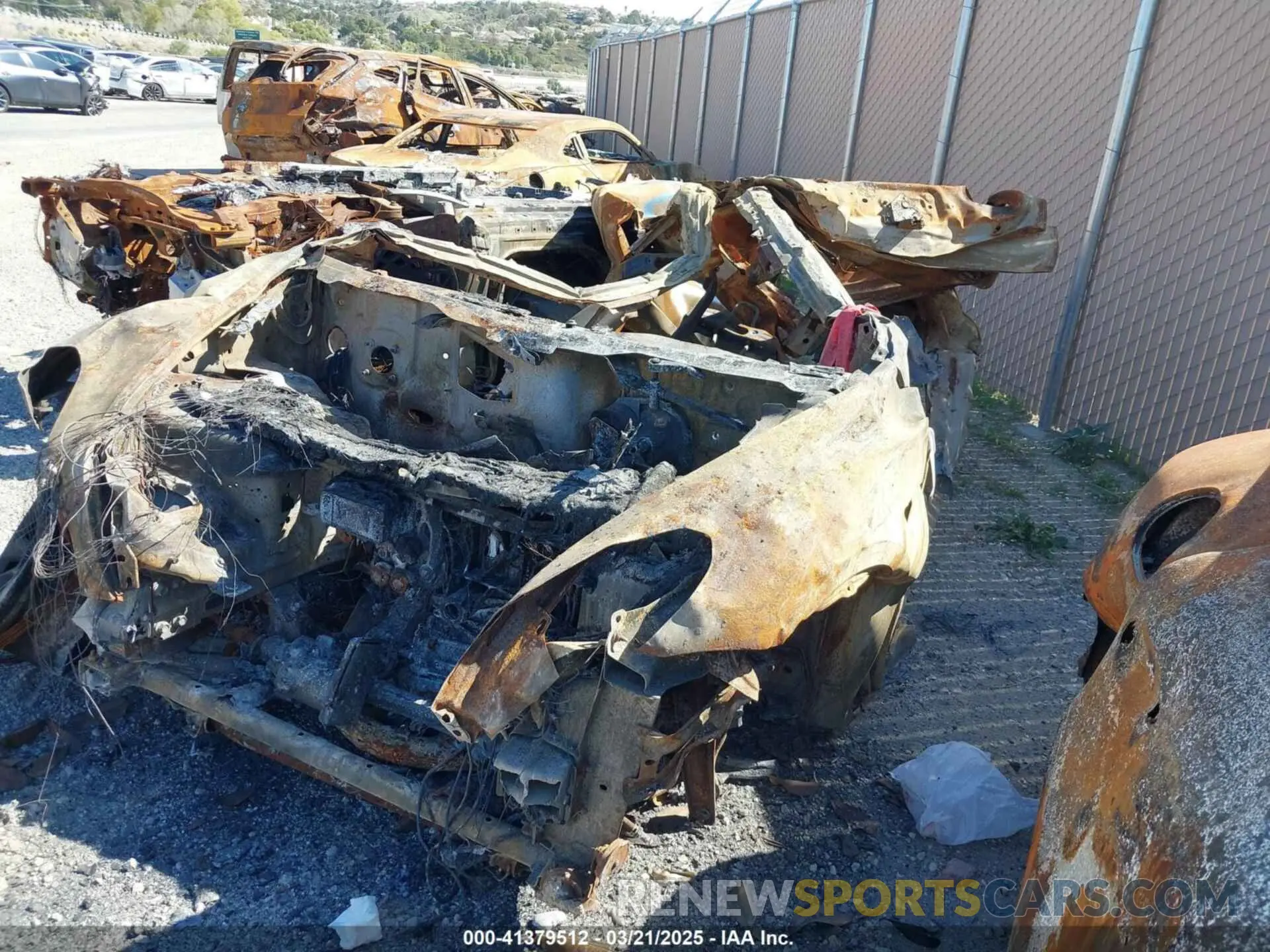 2 Photograph of a damaged car 5YJYGDEE1MF254642 TESLA MODEL Y 2021
