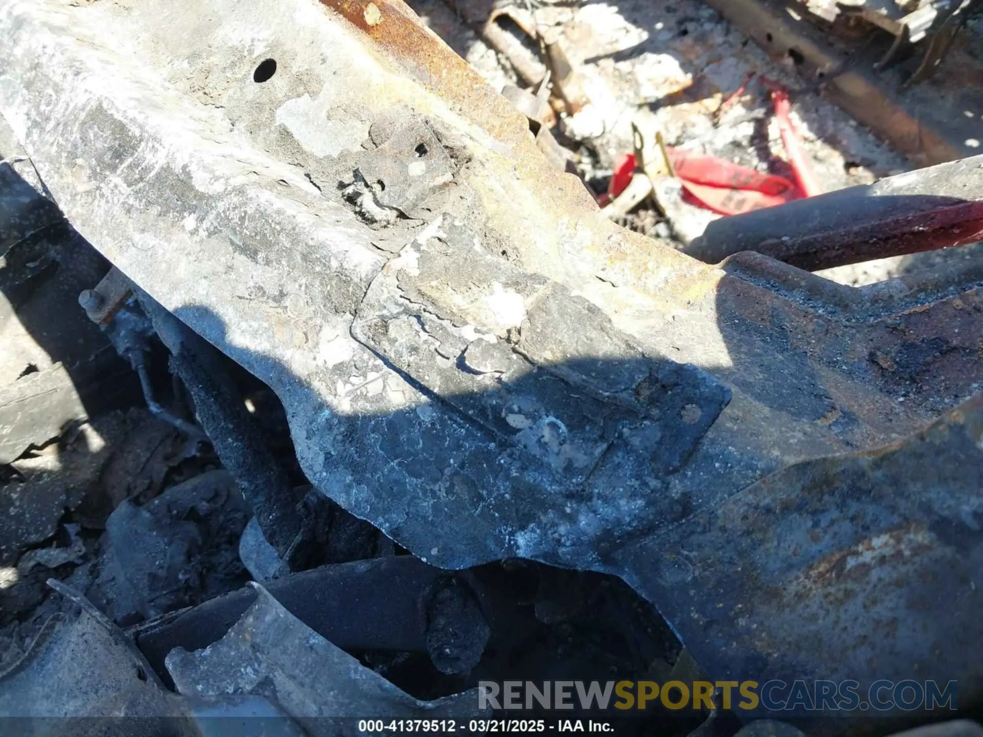 8 Photograph of a damaged car 5YJYGDEE1MF254642 TESLA MODEL Y 2021
