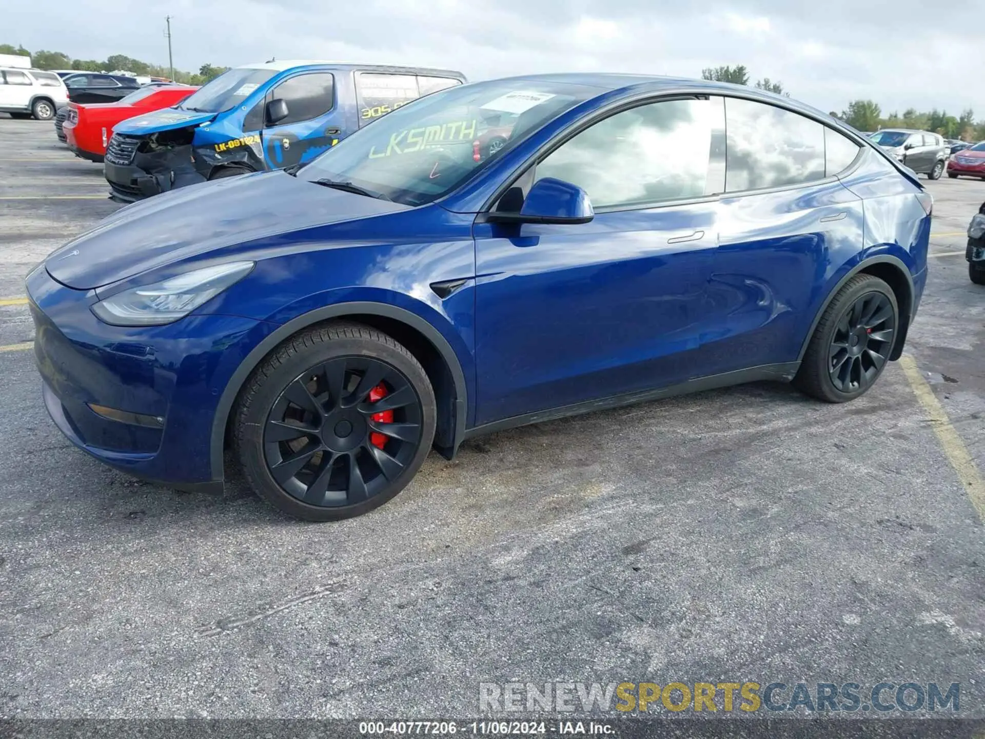 2 Photograph of a damaged car 5YJYGDEE1MF259615 TESLA MODEL Y 2021