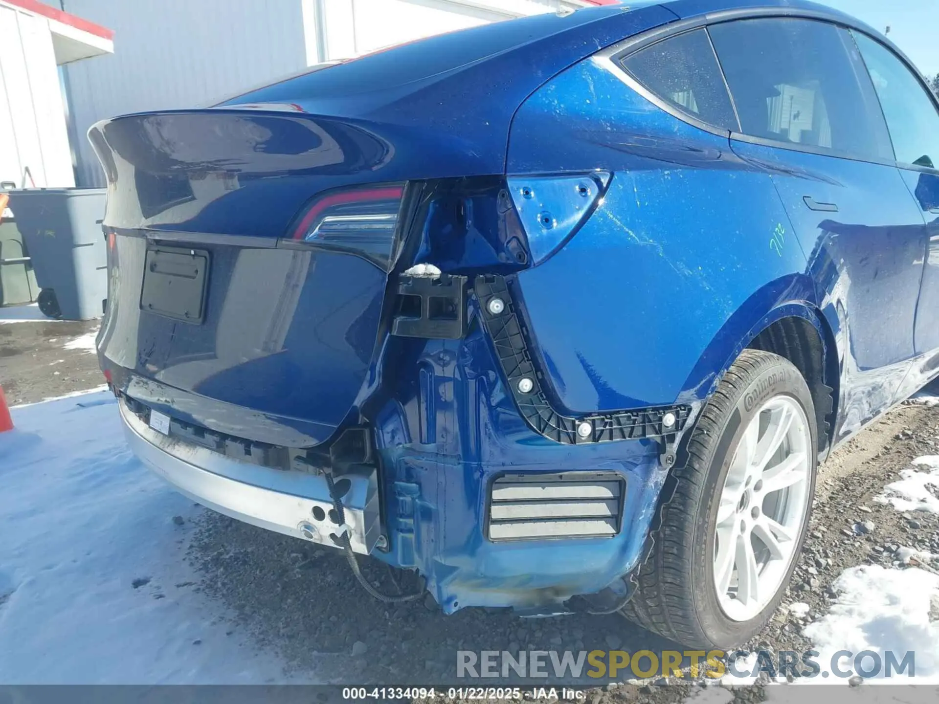 22 Photograph of a damaged car 5YJYGDEE1MF263549 TESLA MODEL Y 2021