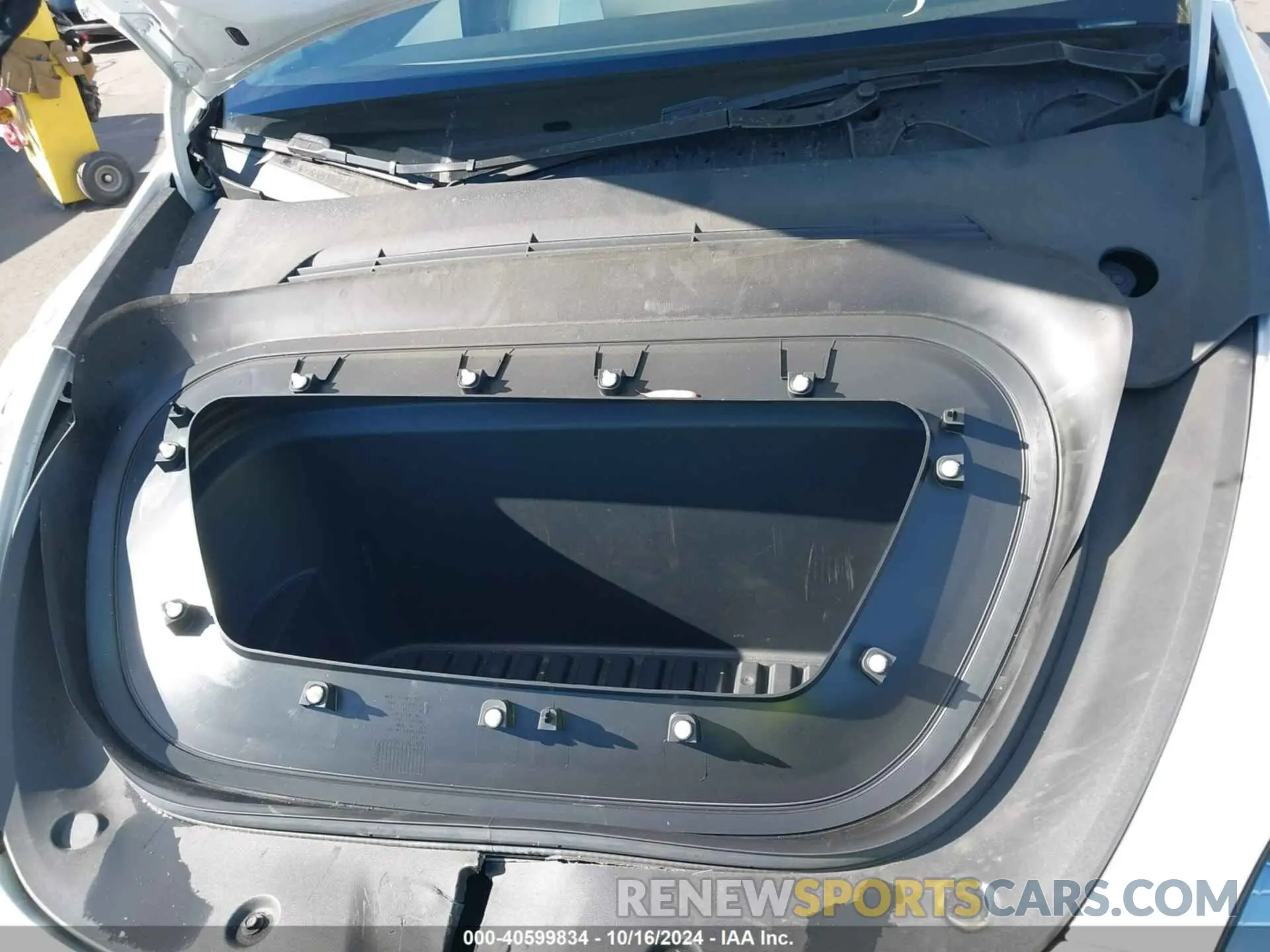 10 Photograph of a damaged car 5YJYGDEE1MF269917 TESLA MODEL Y 2021