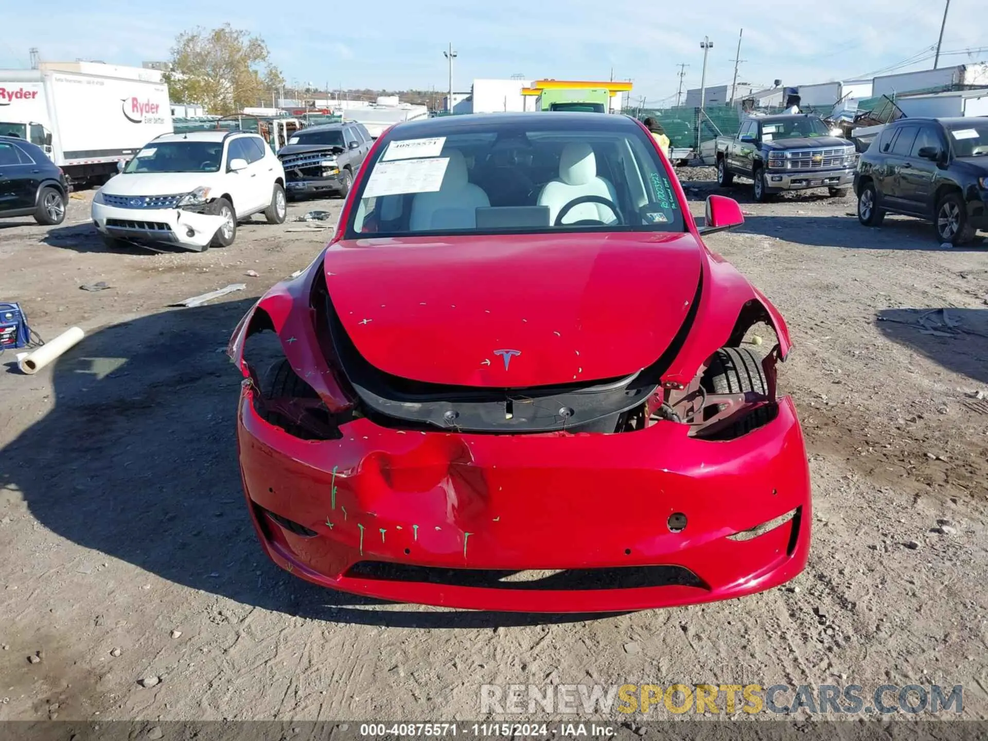 13 Photograph of a damaged car 5YJYGDEE1MF270646 TESLA MODEL Y 2021