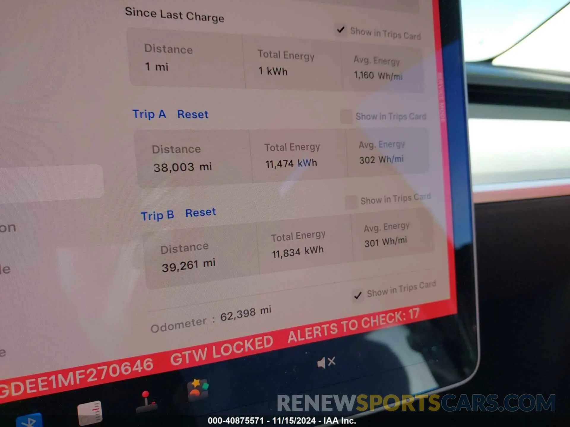 16 Photograph of a damaged car 5YJYGDEE1MF270646 TESLA MODEL Y 2021