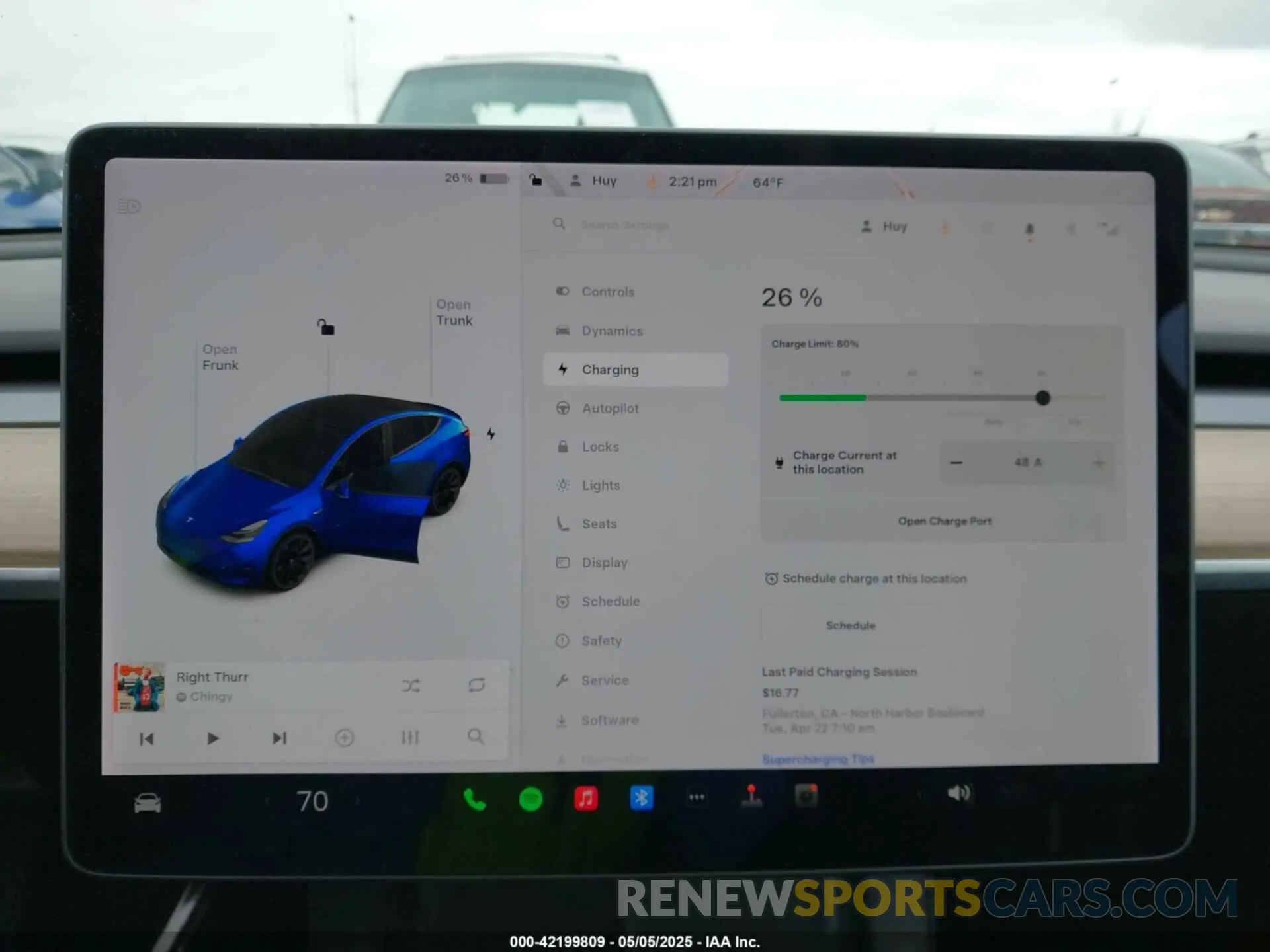 18 Photograph of a damaged car 5YJYGDEE1MF282196 TESLA MODEL Y 2021