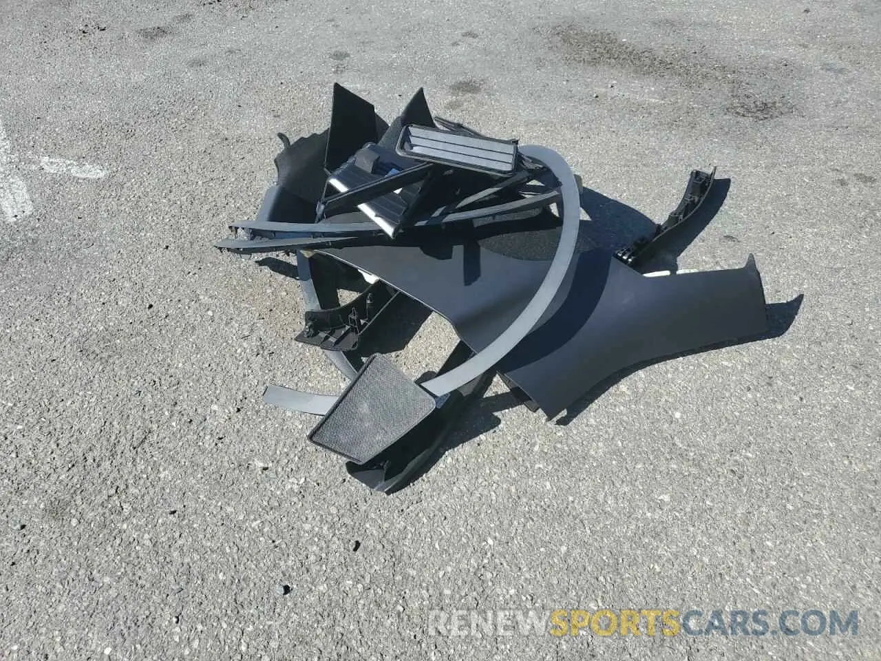 15 Photograph of a damaged car 5YJYGDEE1MF287866 TESLA MODEL Y 2021