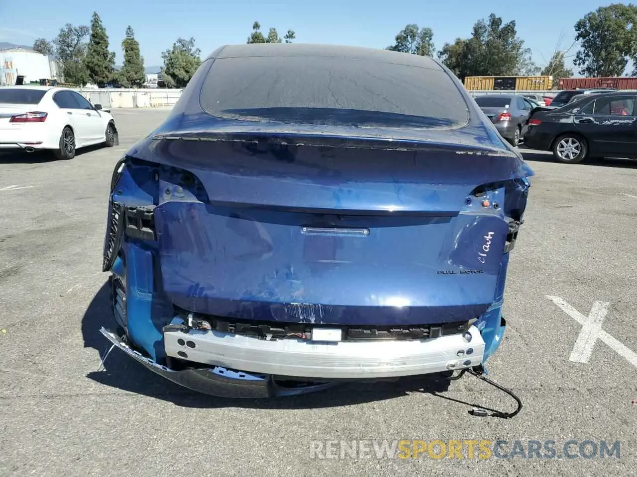 6 Photograph of a damaged car 5YJYGDEE1MF287866 TESLA MODEL Y 2021