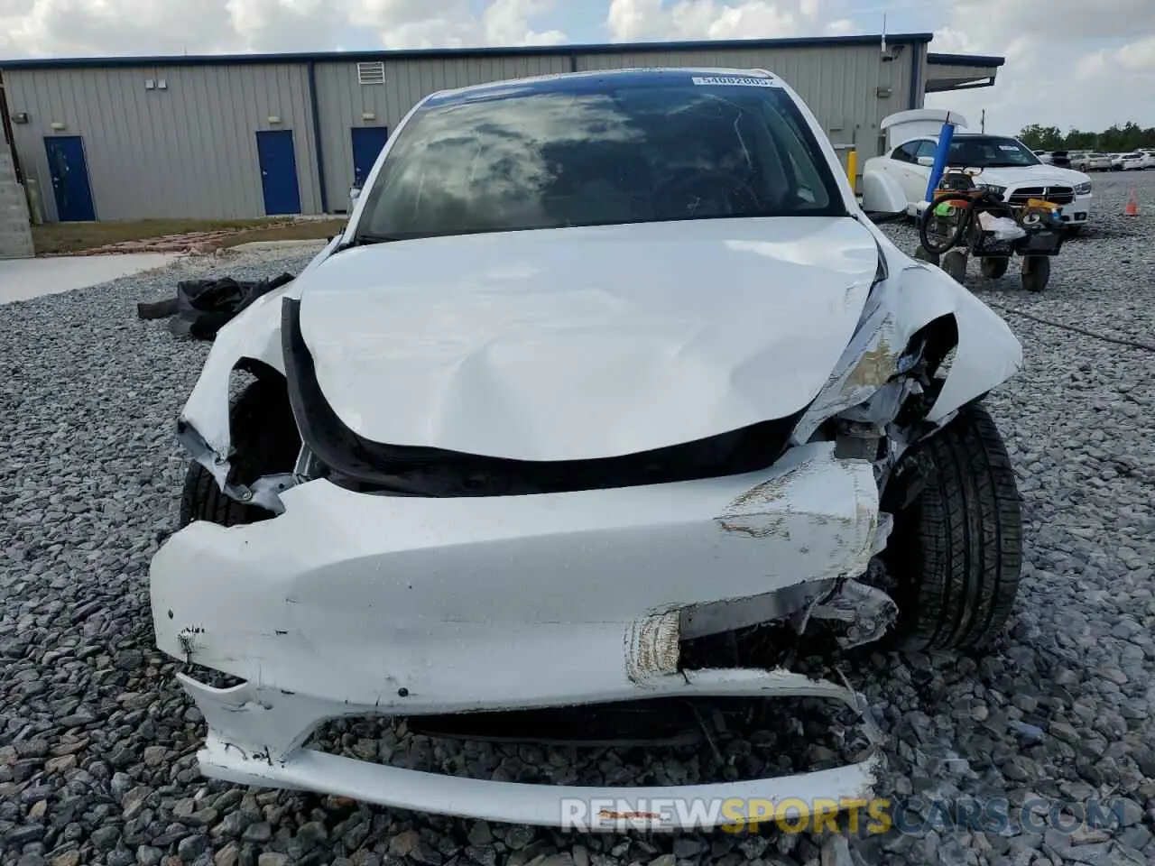5 Photograph of a damaged car 5YJYGDEE1MF301037 TESLA MODEL Y 2021