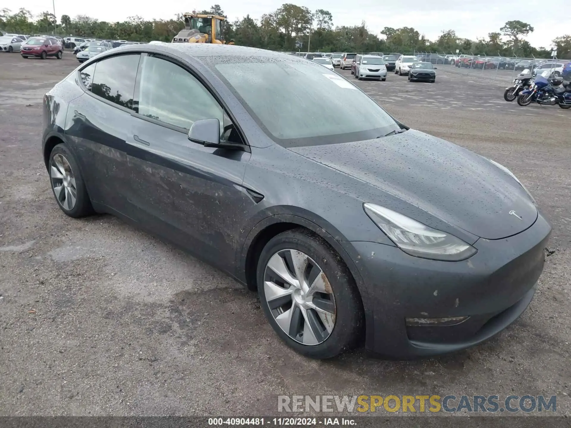 1 Photograph of a damaged car 5YJYGDEE2MF068768 TESLA MODEL Y 2021