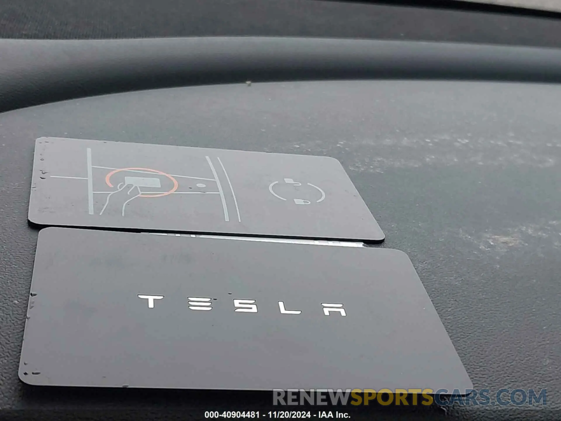 11 Photograph of a damaged car 5YJYGDEE2MF068768 TESLA MODEL Y 2021