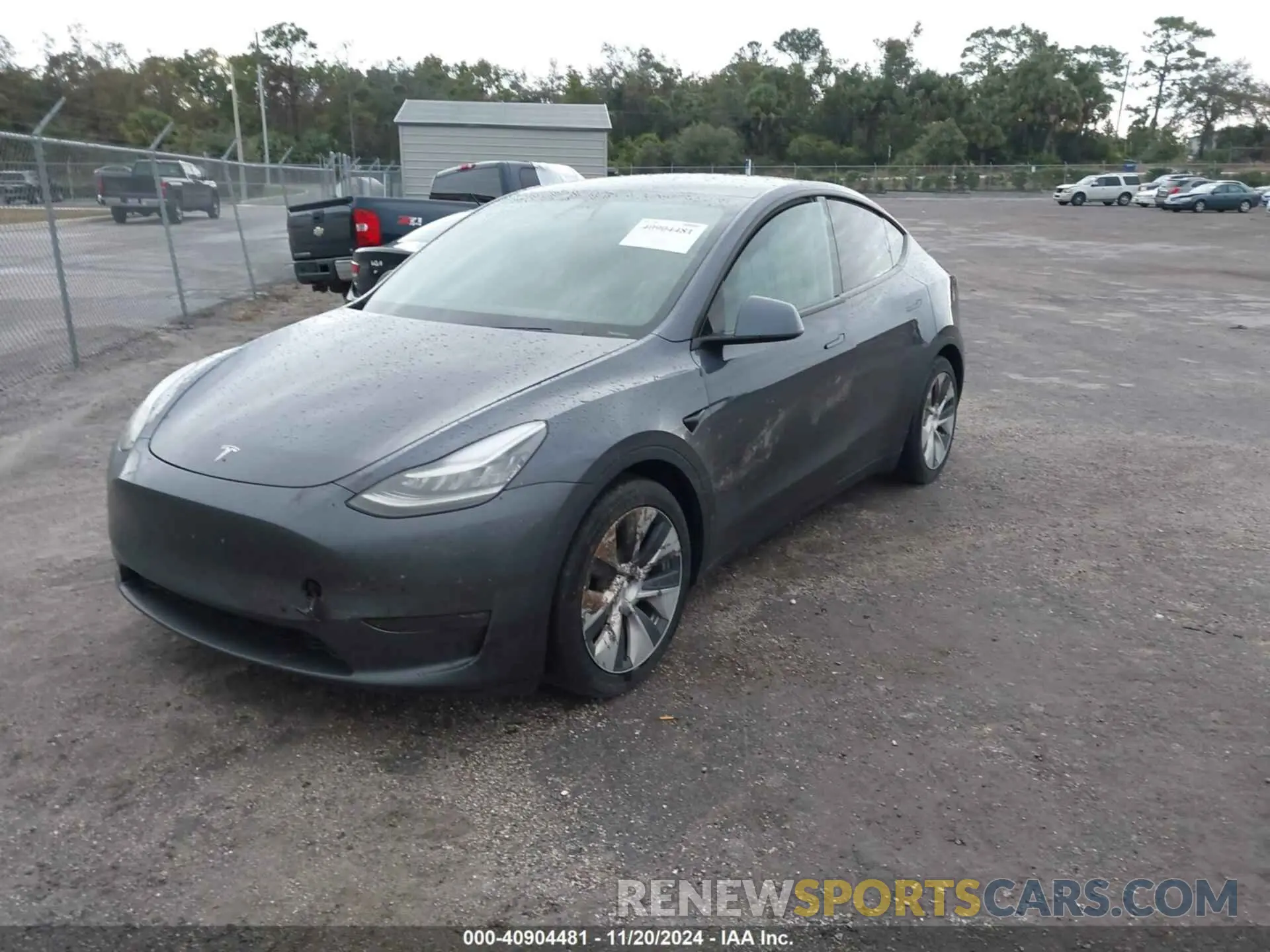2 Photograph of a damaged car 5YJYGDEE2MF068768 TESLA MODEL Y 2021