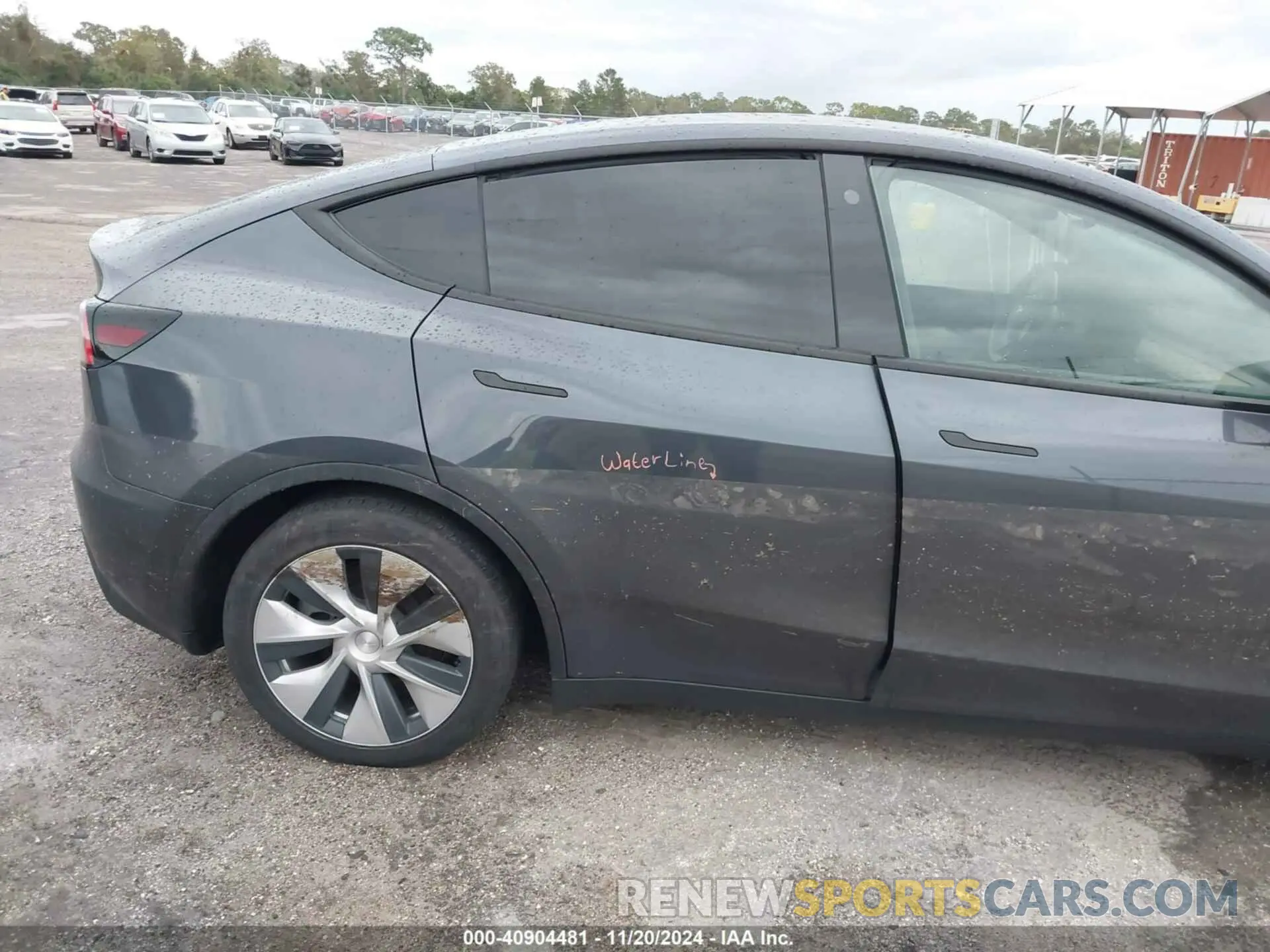 6 Photograph of a damaged car 5YJYGDEE2MF068768 TESLA MODEL Y 2021